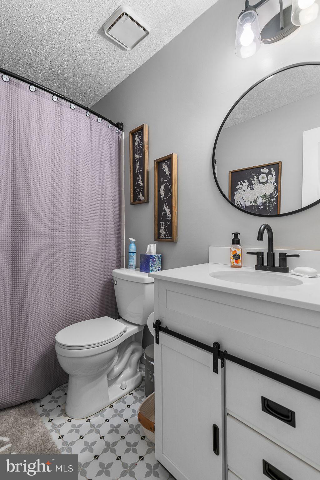 SUNNINGDALE MEADOWS - Residential