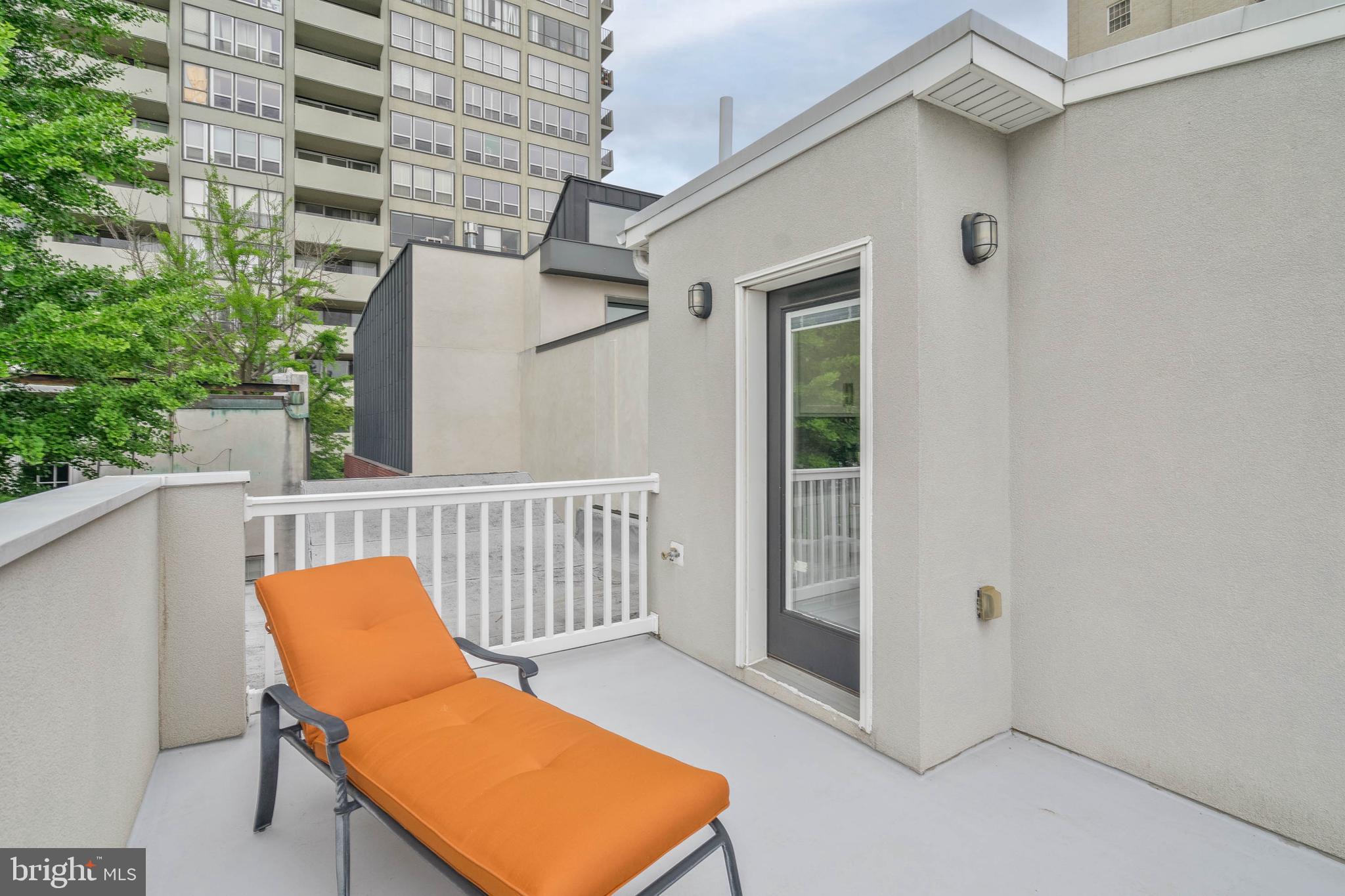 RITTENHOUSE SQUARE - Residential