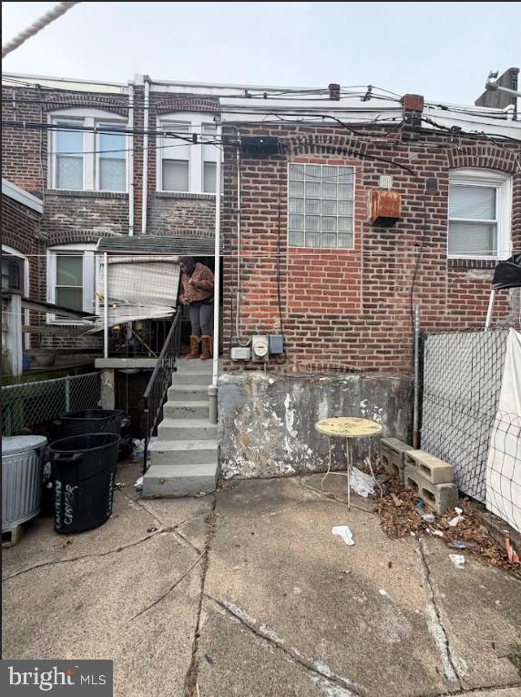 OXFORD CIRCLE - Residential