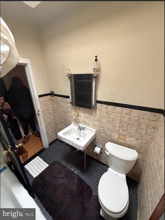 OXFORD CIRCLE - Residential