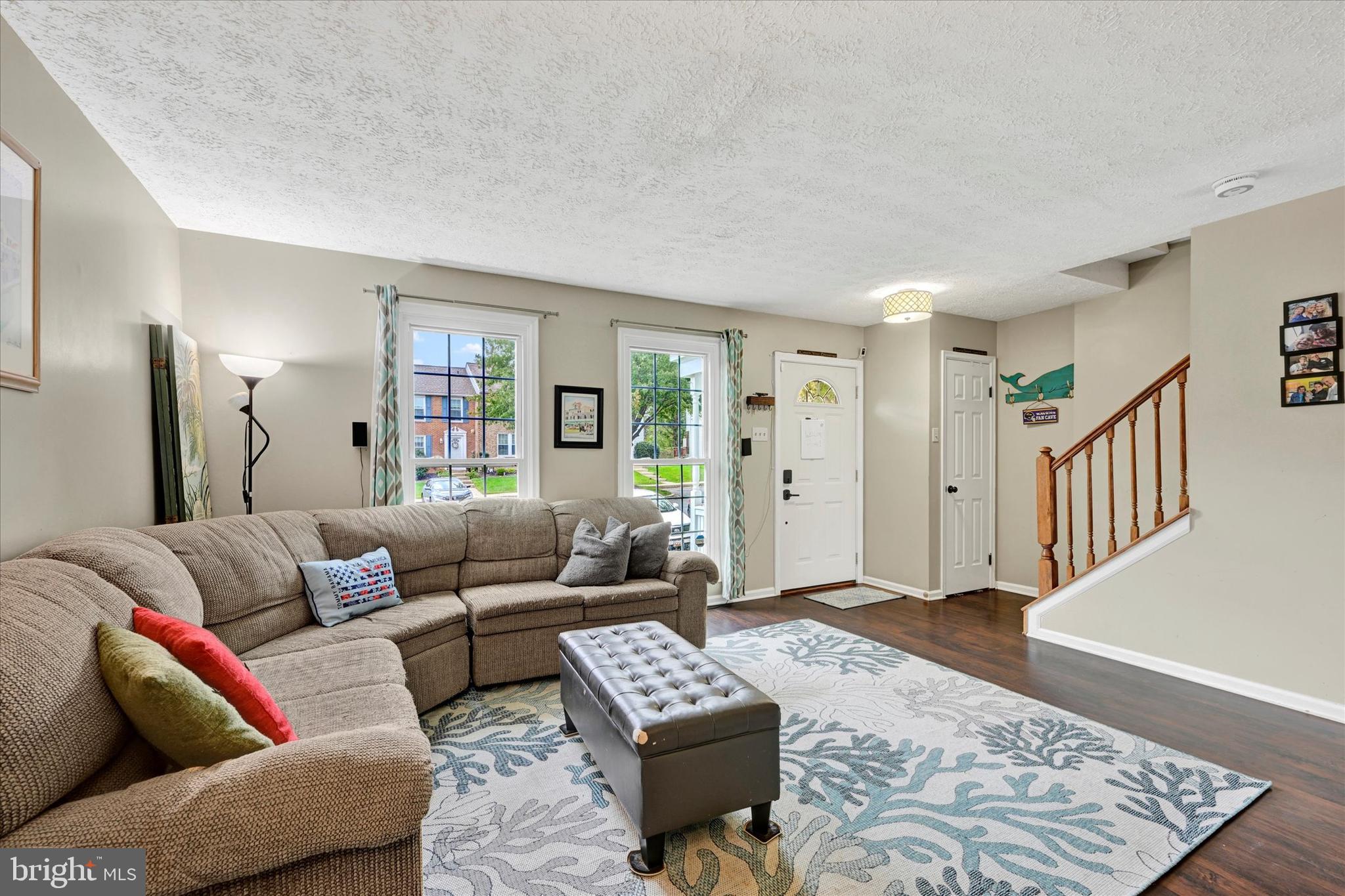 285 MAPLE WREATH COURT