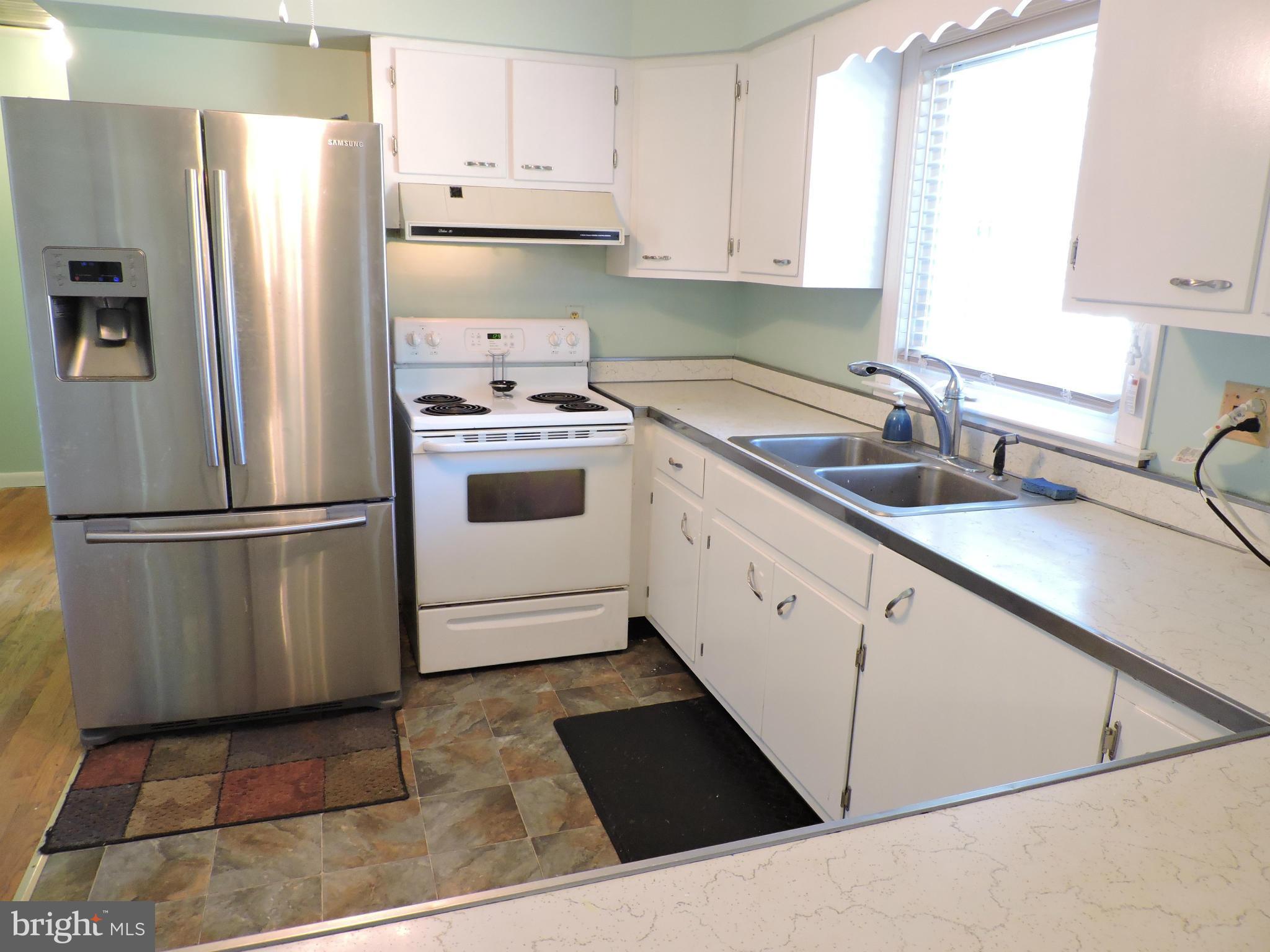 PEACOCK MANOR - Residential