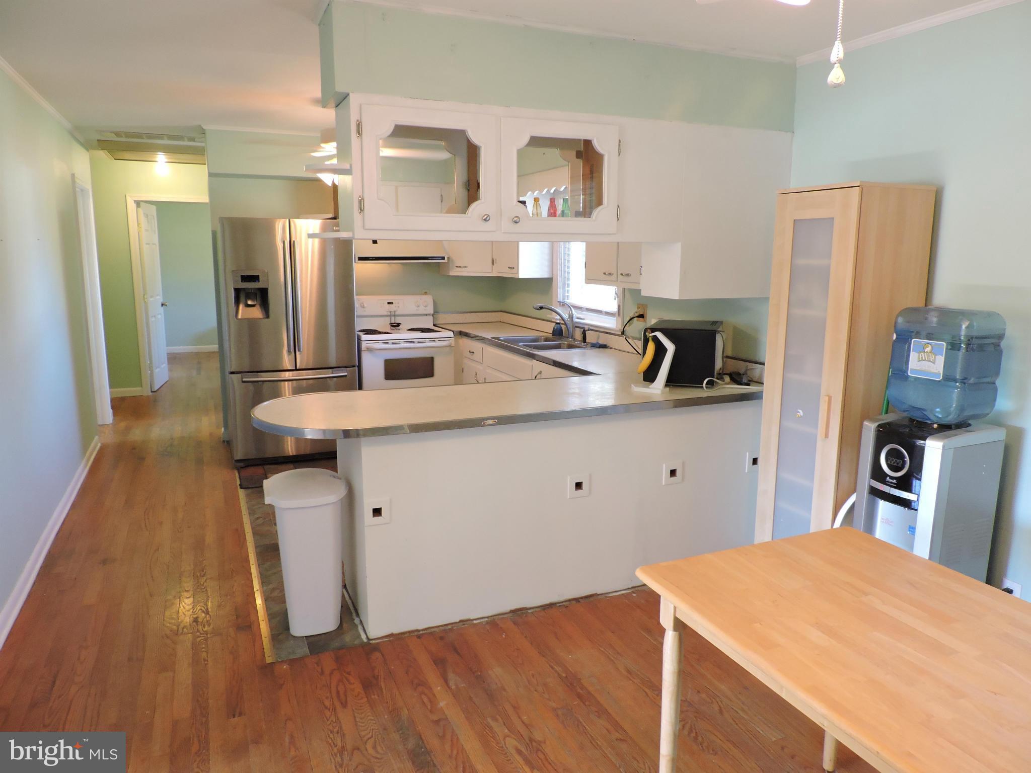 PEACOCK MANOR - Residential