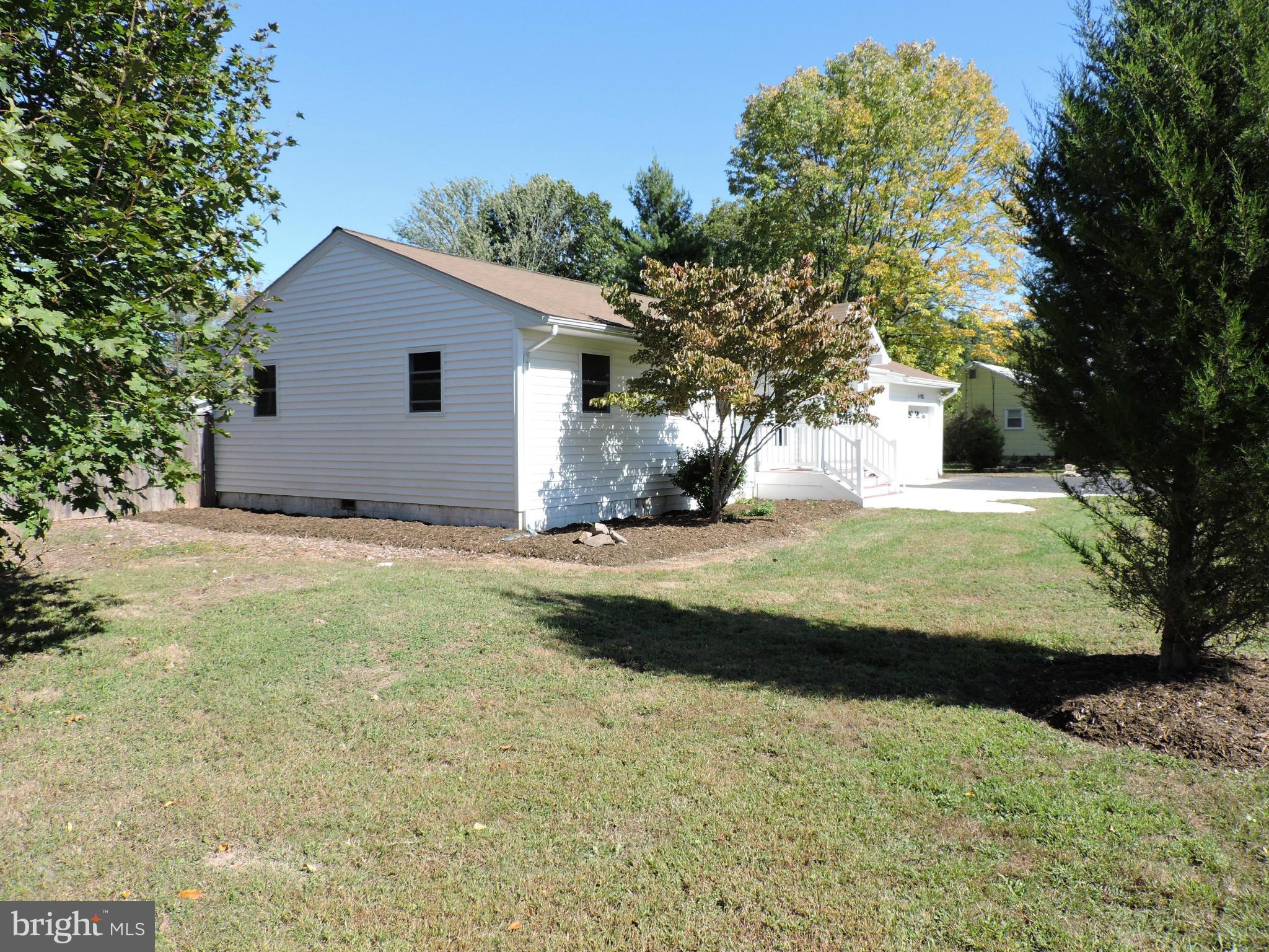 PEACOCK MANOR - Residential