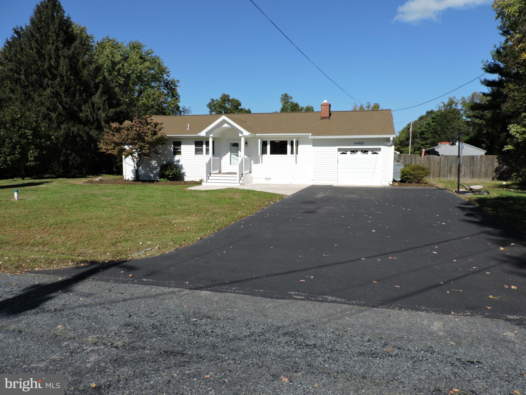 PEACOCK MANOR - Residential