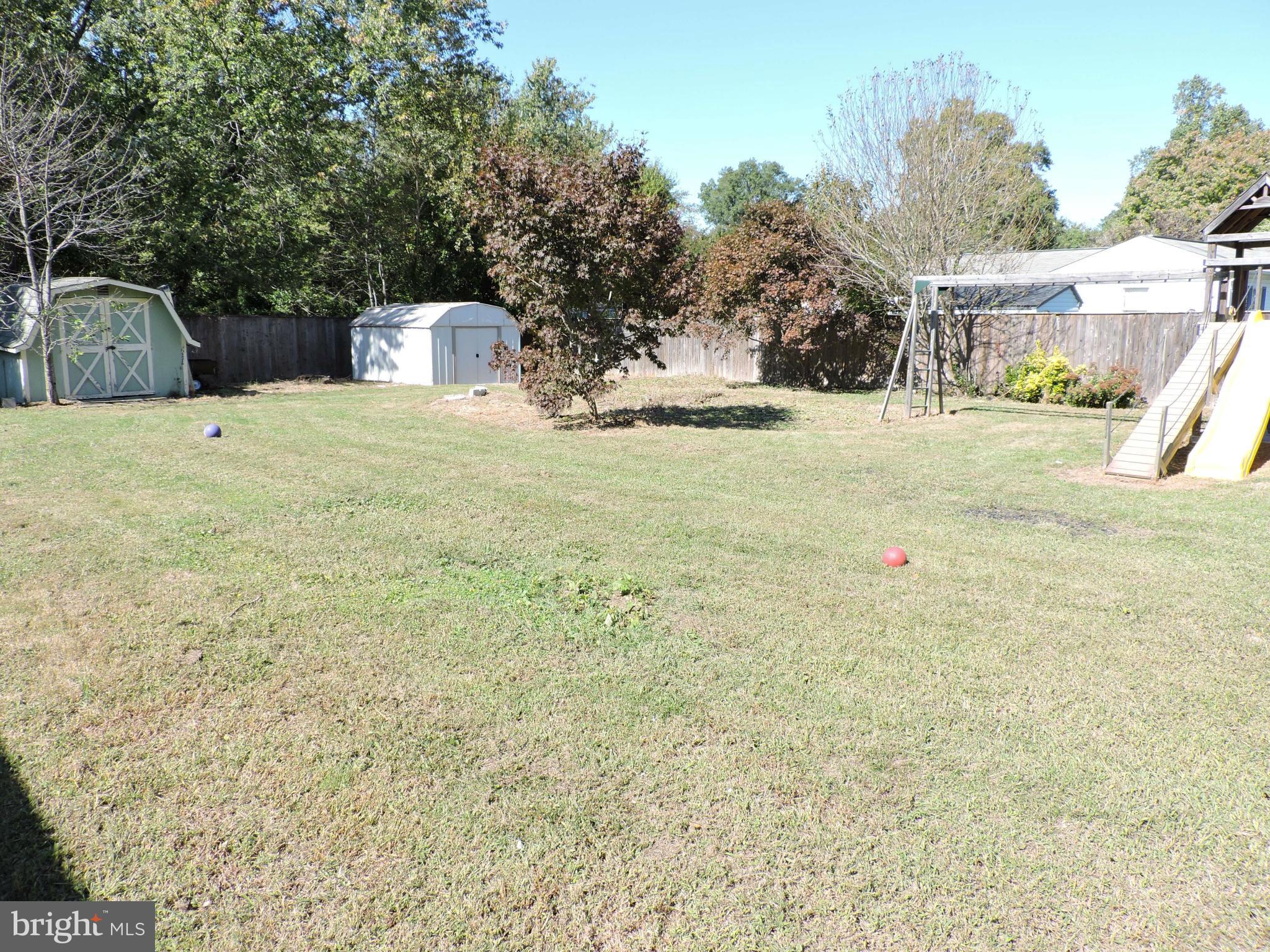 PEACOCK MANOR - Residential