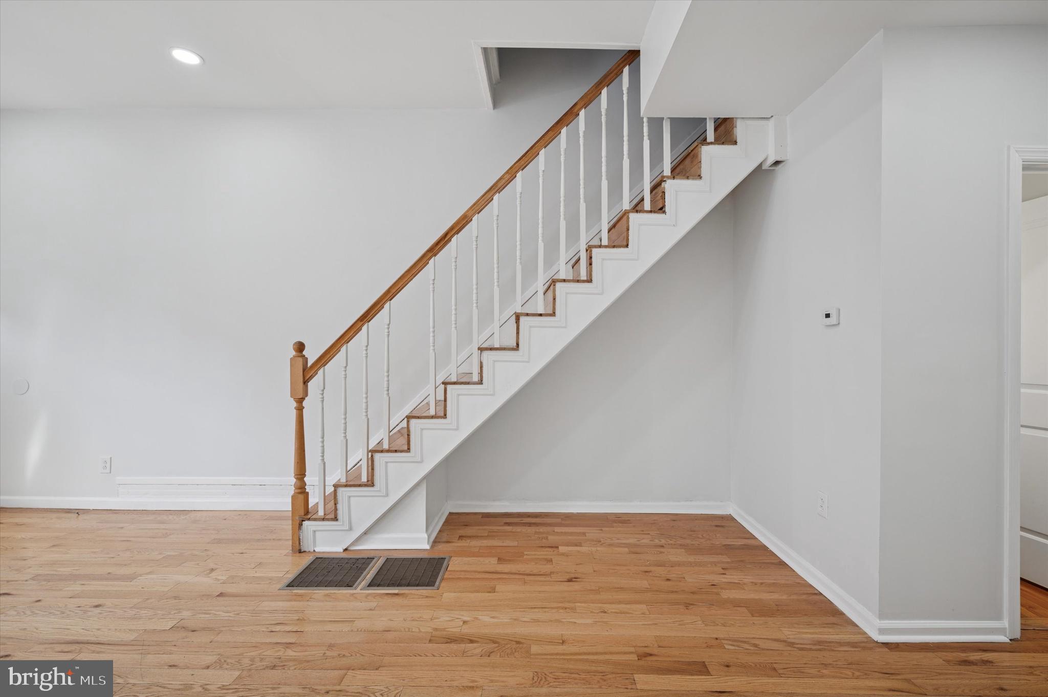 STRAWBERRY MANSION - Residential