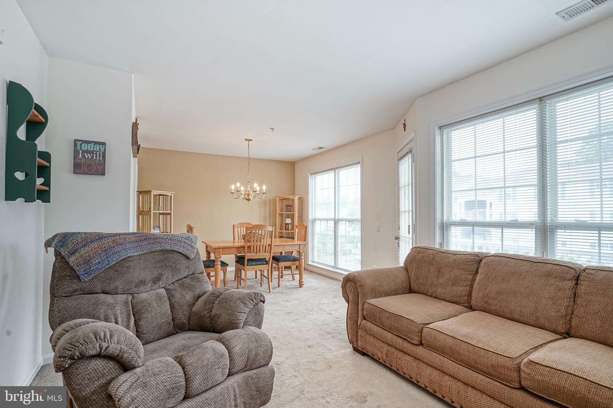 84 FOXGLOVE DRIVE
