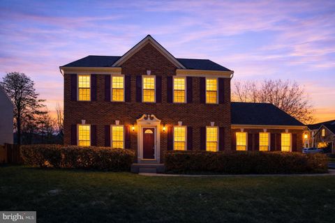 7710 CASHLAND COURT ALEXANDRIA VA 22315