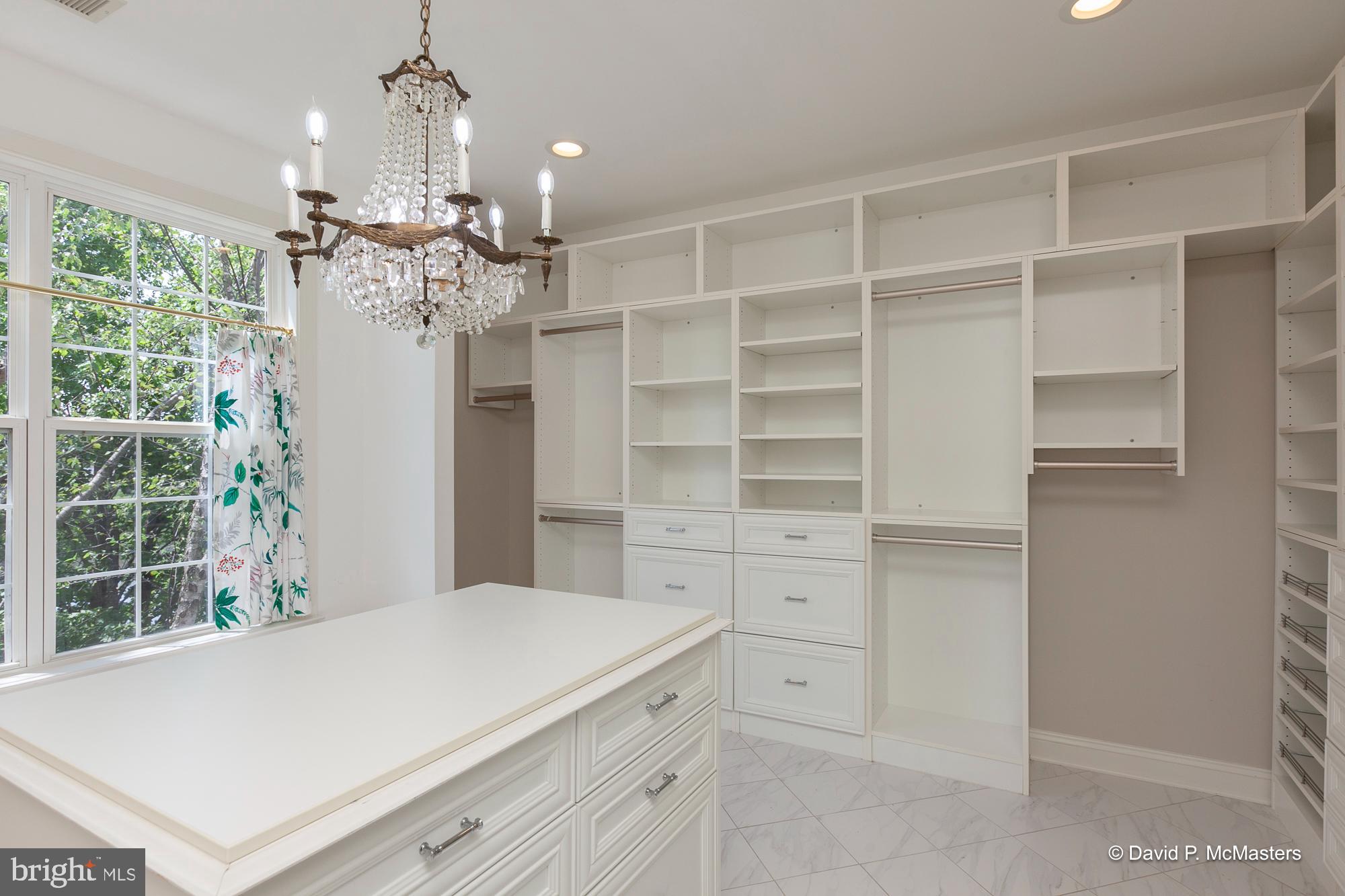 BRAMBLETON - Residential