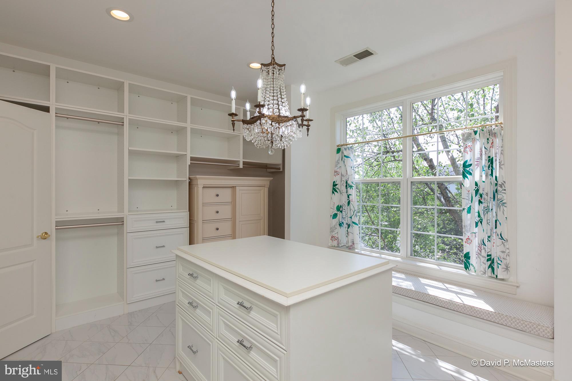 BRAMBLETON - Residential