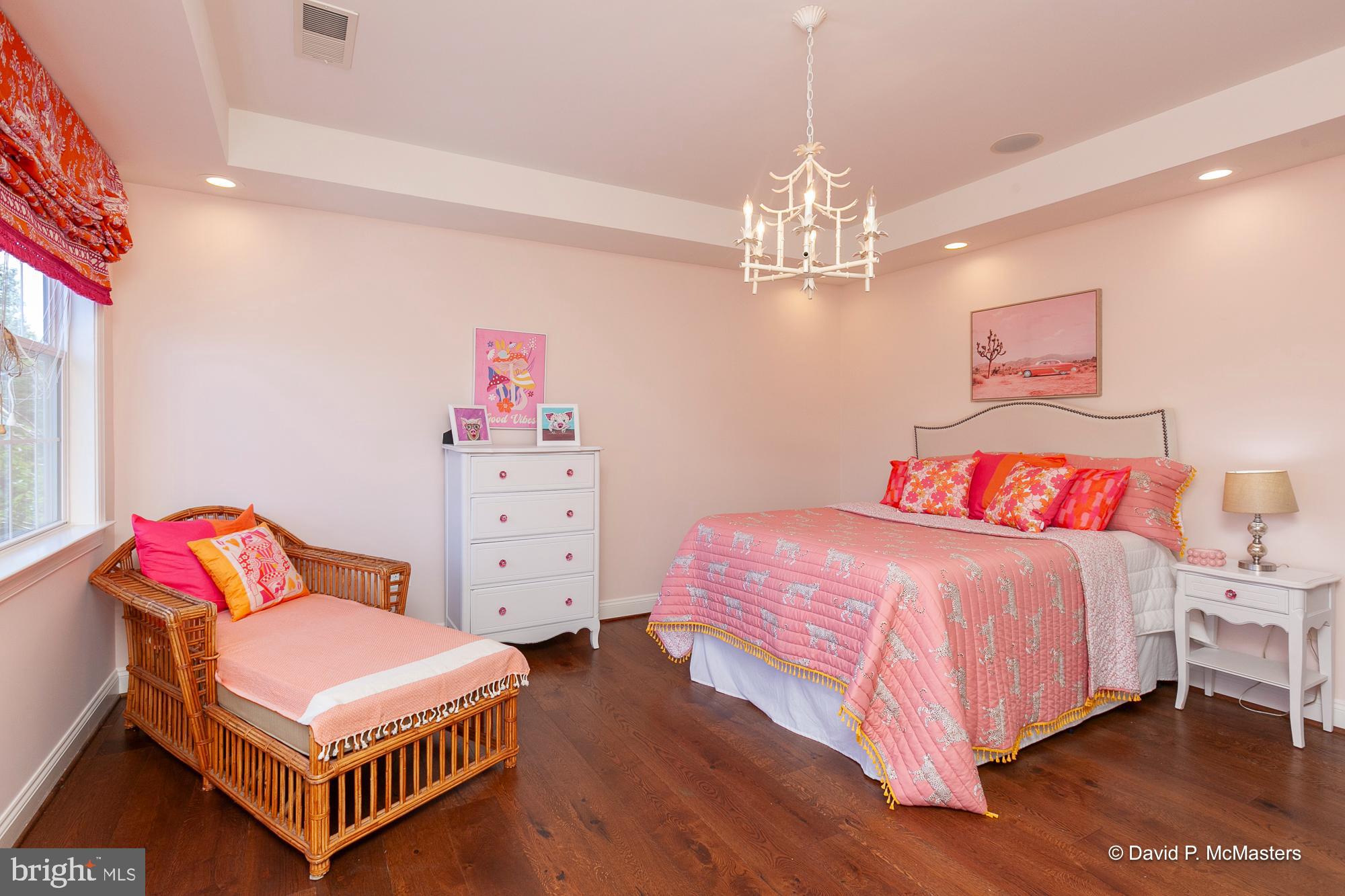 BRAMBLETON - Residential