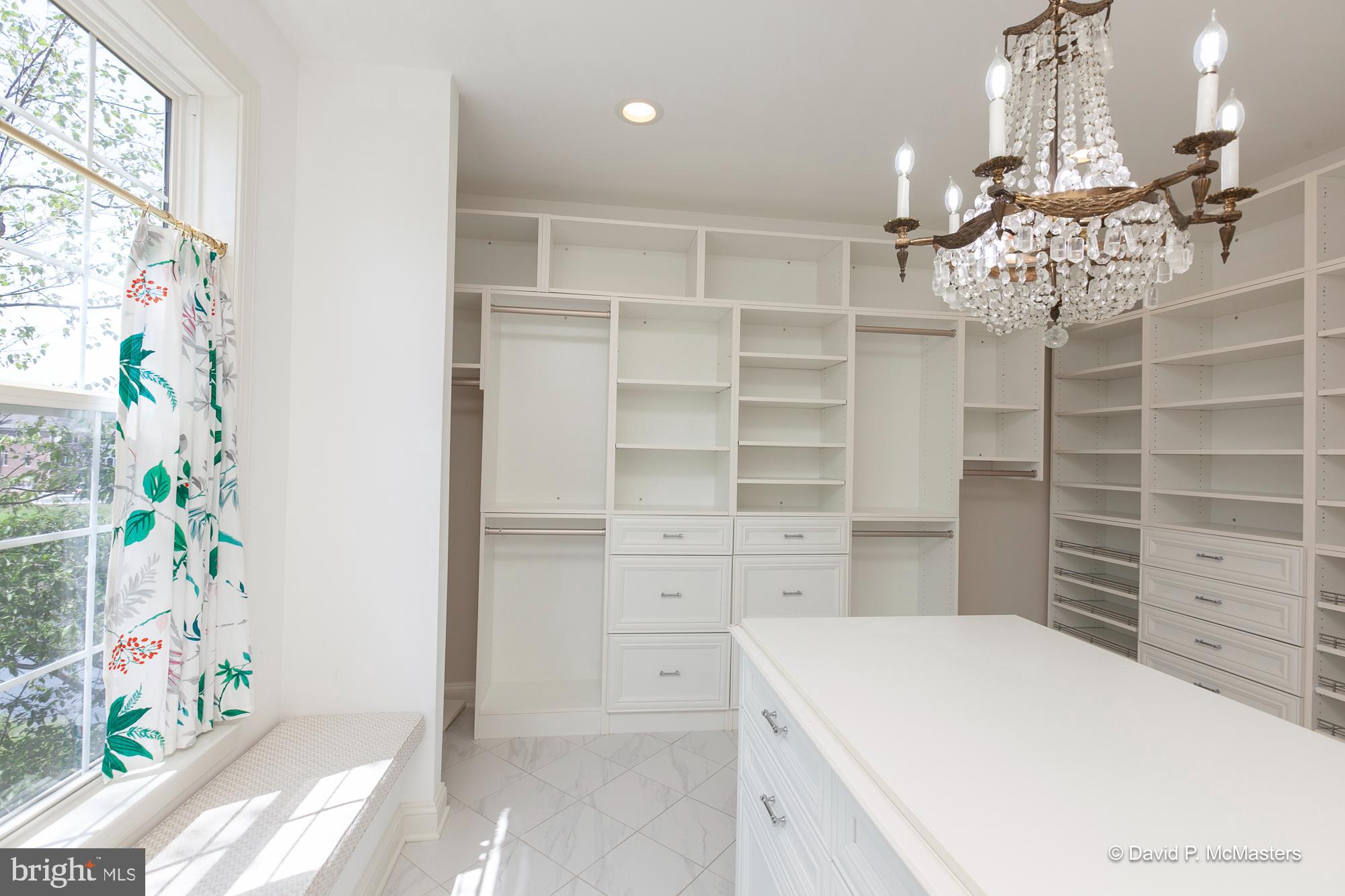 BRAMBLETON - Residential