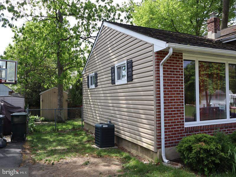 1317 FITZWATERTOWN ROAD