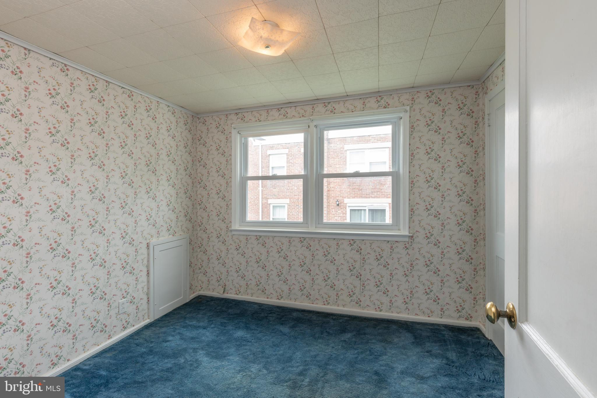 ROXBOROUGH - Residential