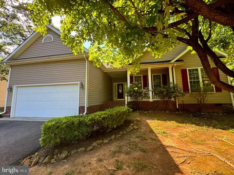 504 Yorktown Boulevard, Locust Grove, VA MLS: VAOR2009598