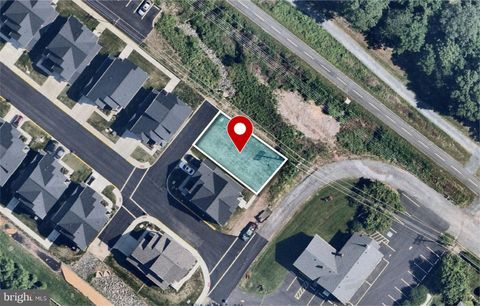 Vacant Land For Sale - 43834 Jenkins Lane<br/> ASHBURN, VA 20147