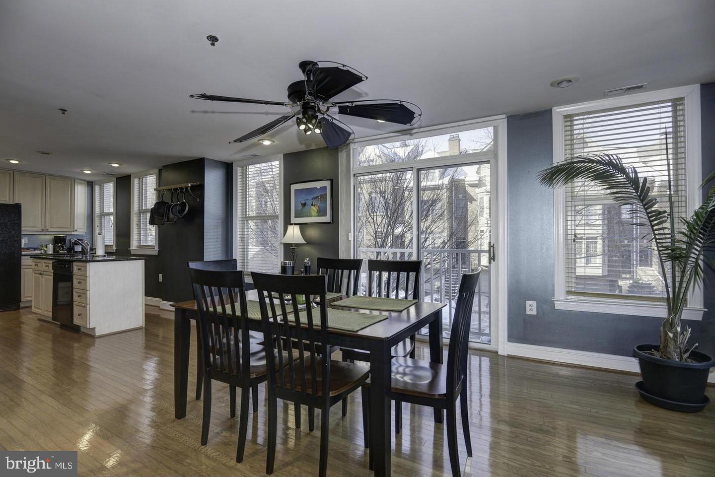 DAKOTA - Residential Lease