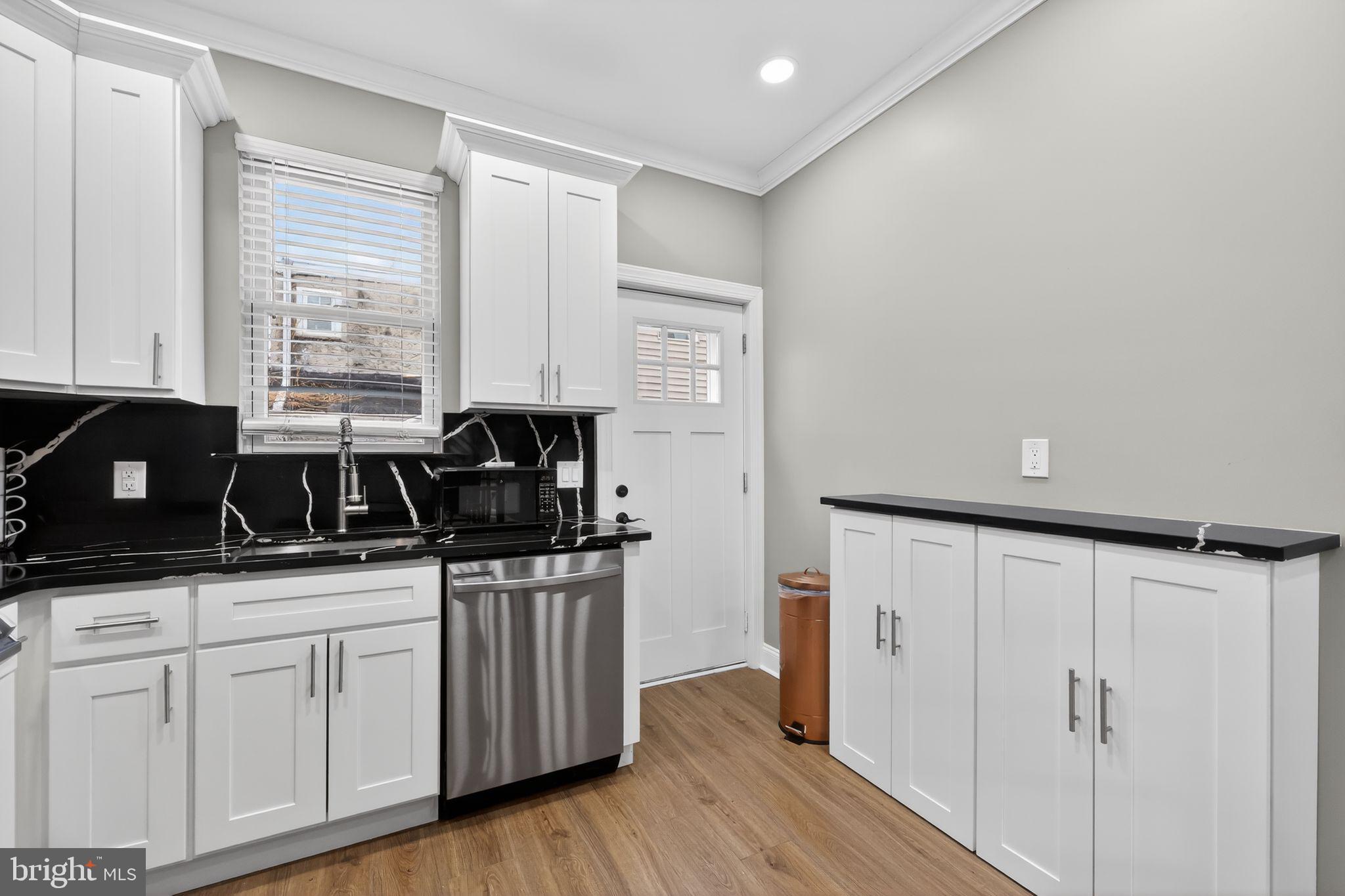 FISHTOWN - Residential Lease