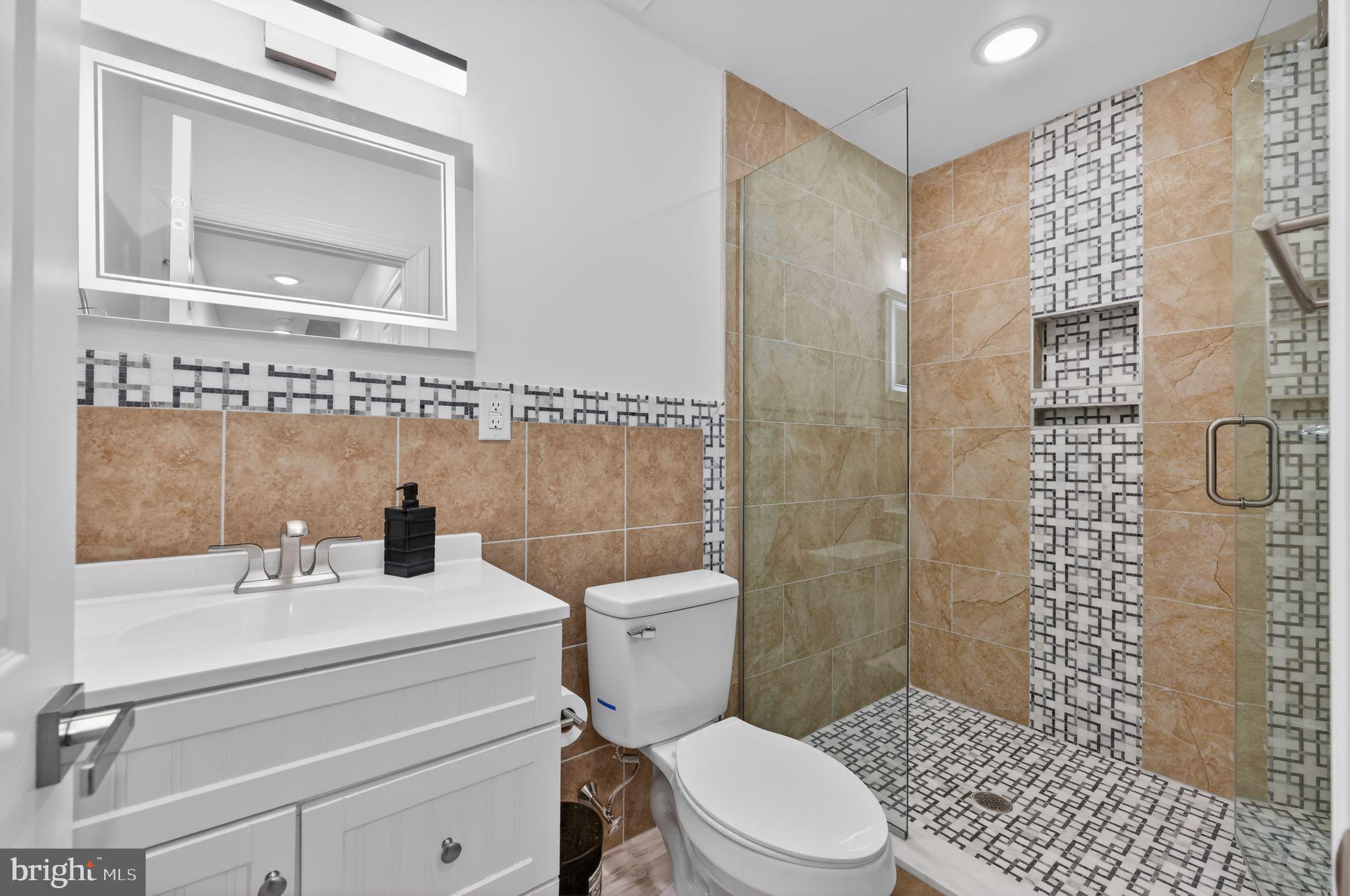 FISHTOWN - Residential Lease