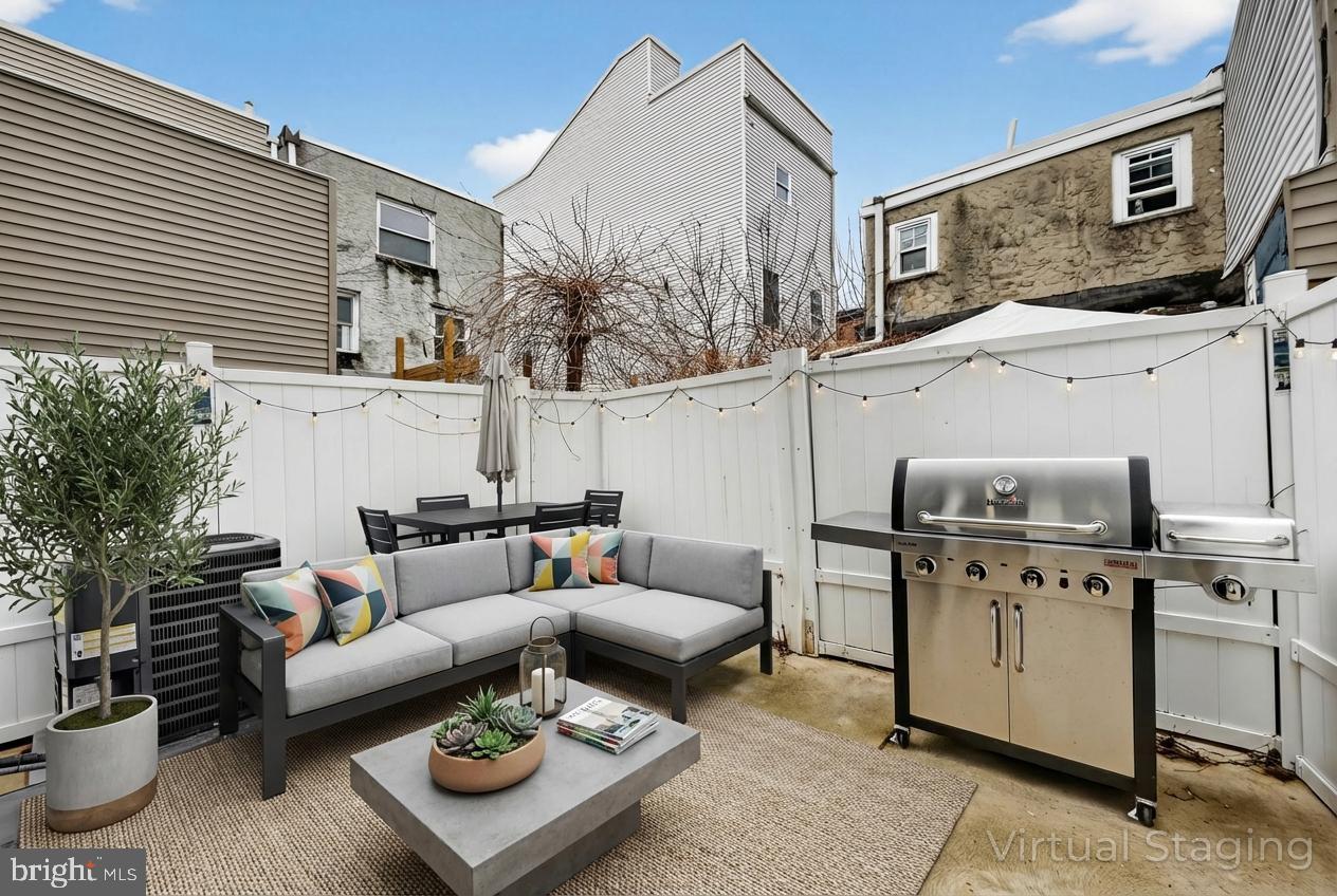 FISHTOWN - Residential Lease