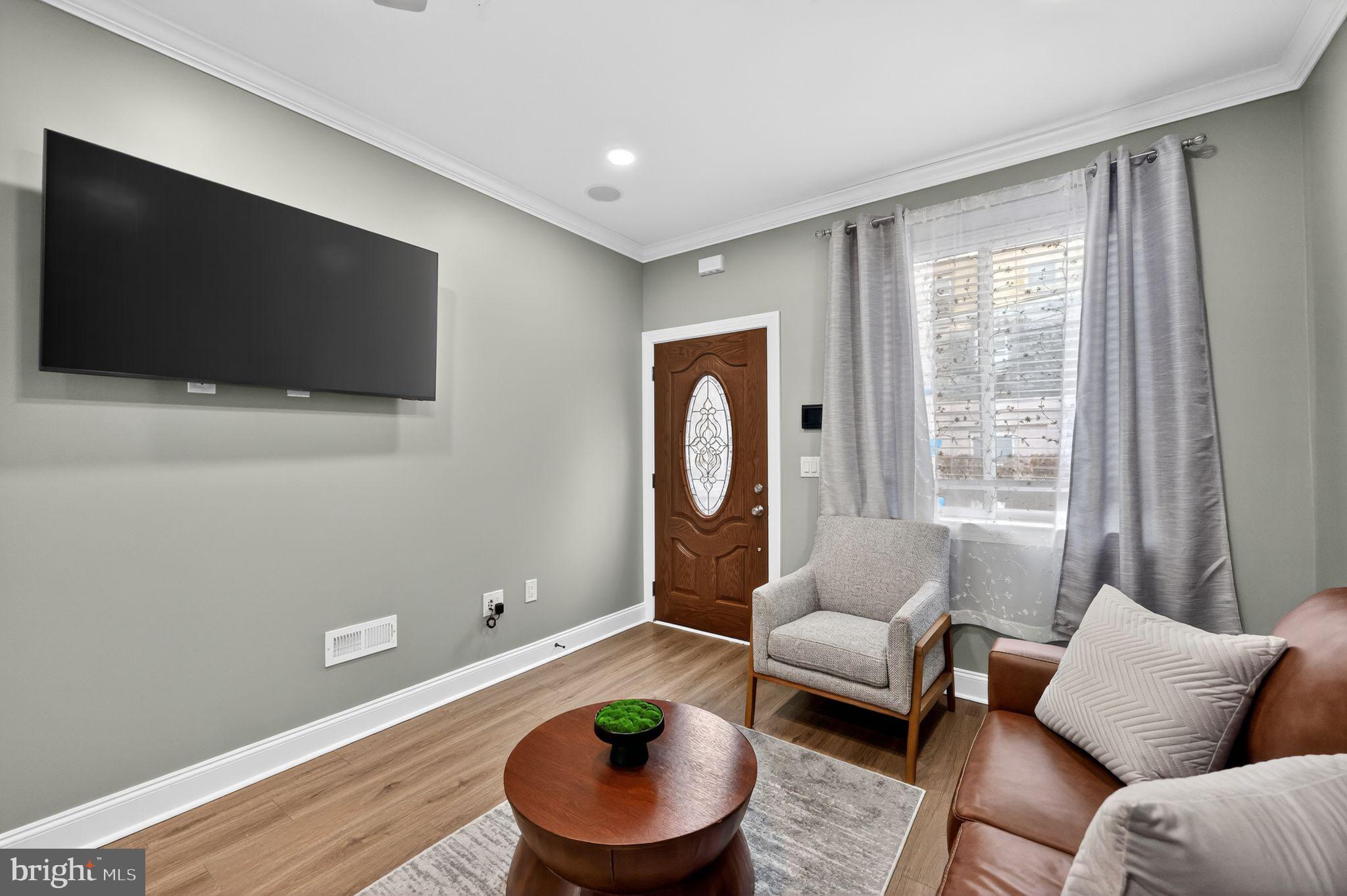 FISHTOWN - Residential Lease