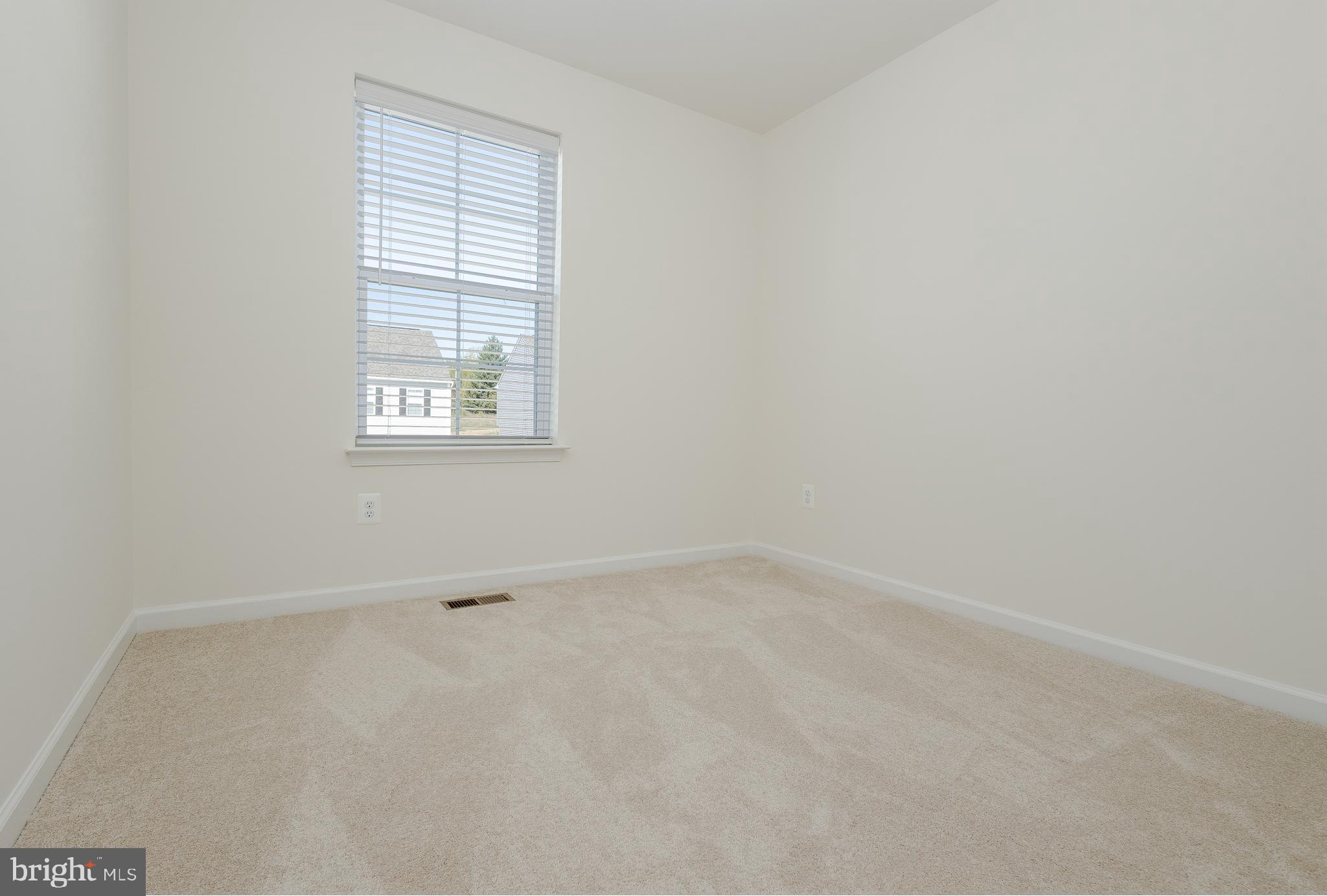 TOWNES AT TATE MANOR - Residential Lease