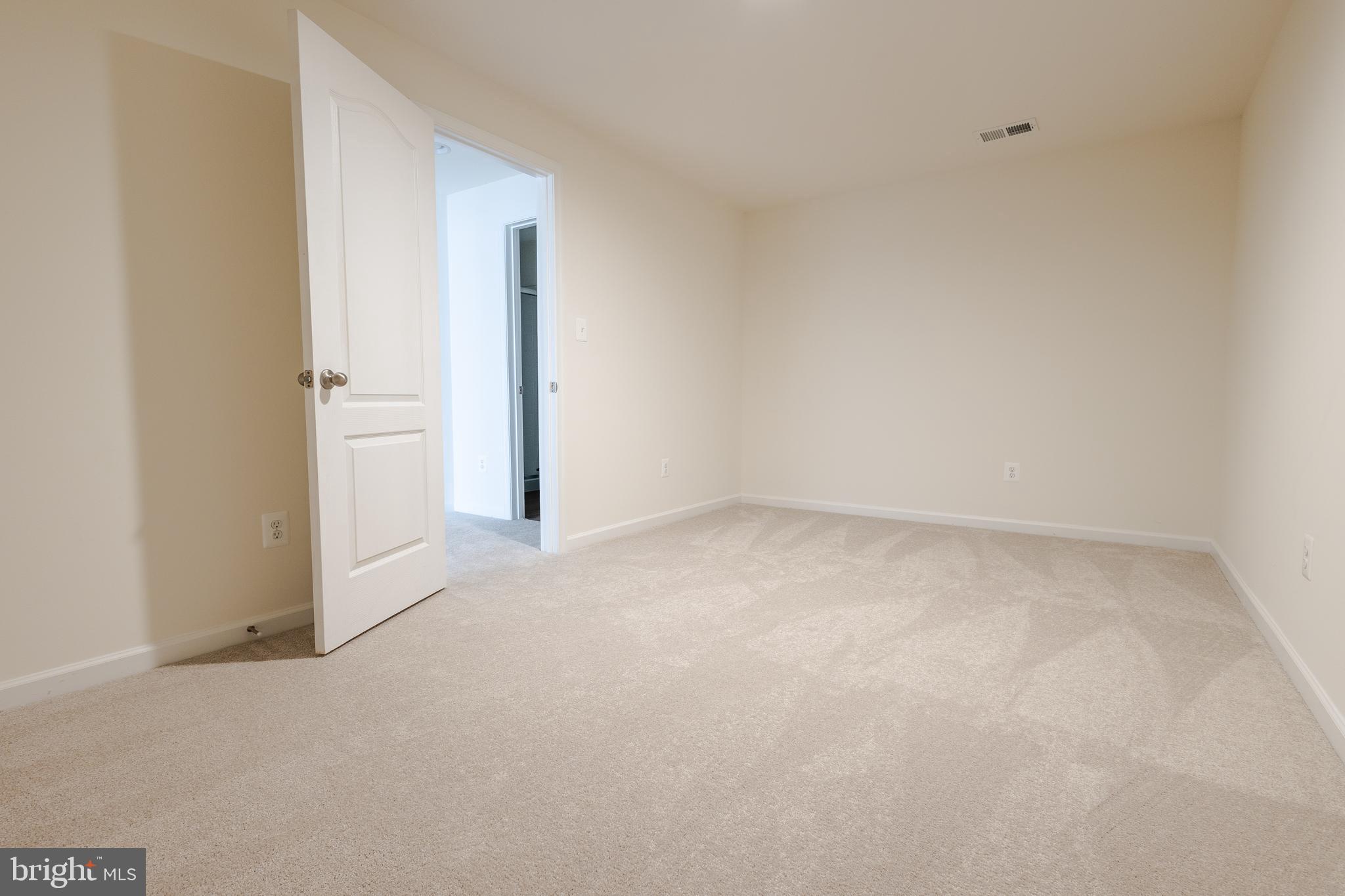 TOWNES AT TATE MANOR - Residential Lease