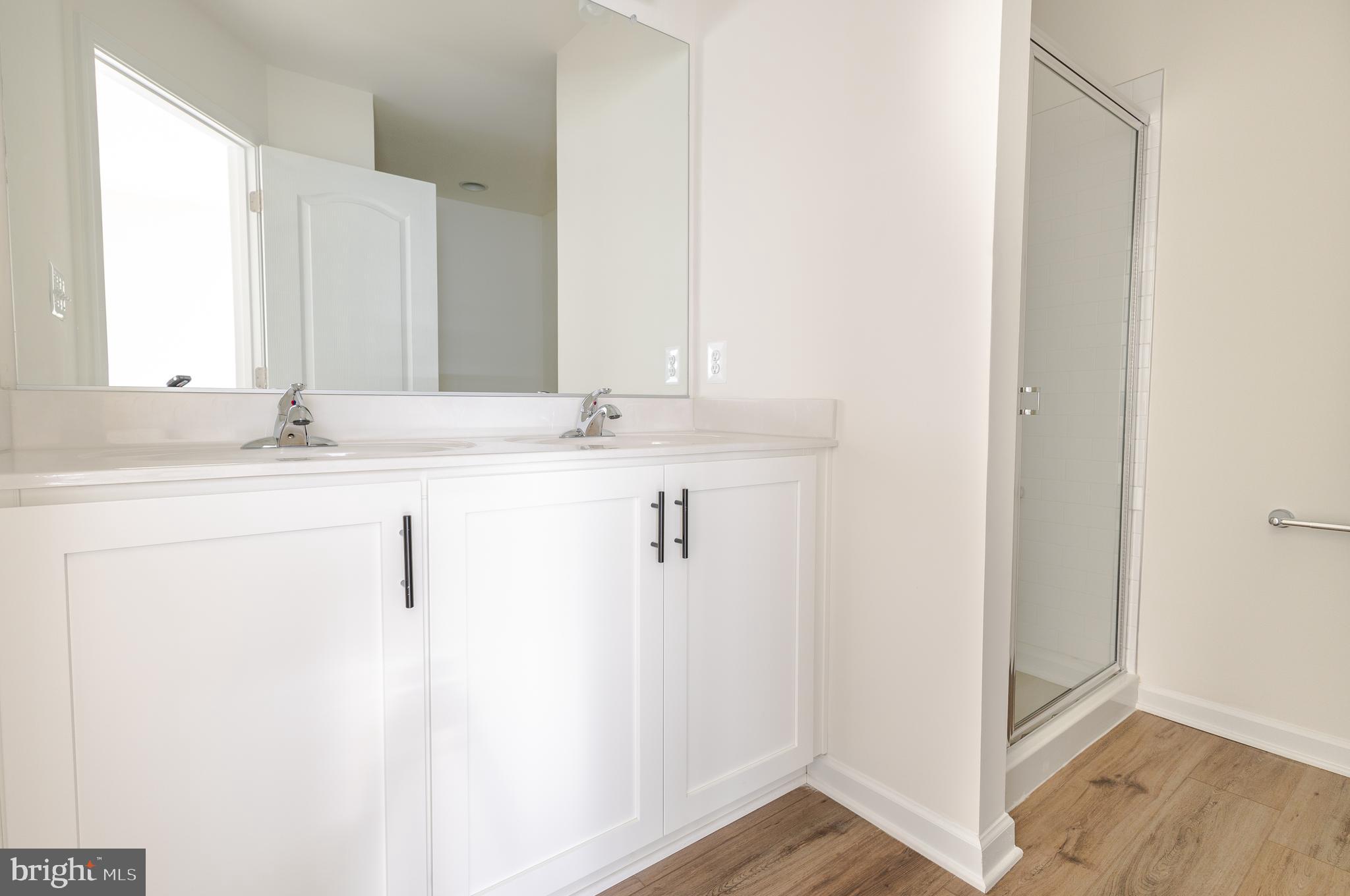 TOWNES AT TATE MANOR - Residential Lease