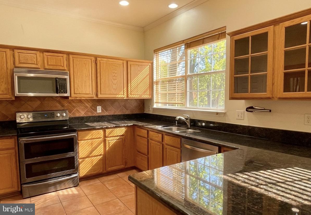 12301 FIELDBROOK PLACE