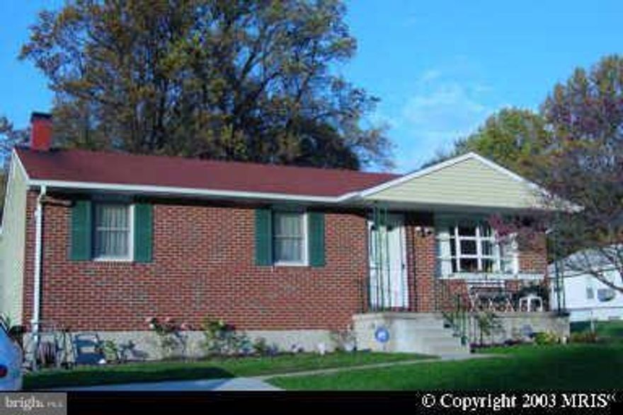 3 bedrooms, 2.5 baths rancher with formal LR & DR. Wood floor. 25 X 12 deck over looking private tree-bordered fenced yard. Master Bed with full bath. Bright and spacious. Finished Basement with walkup stair. 2 cars wide driveway.