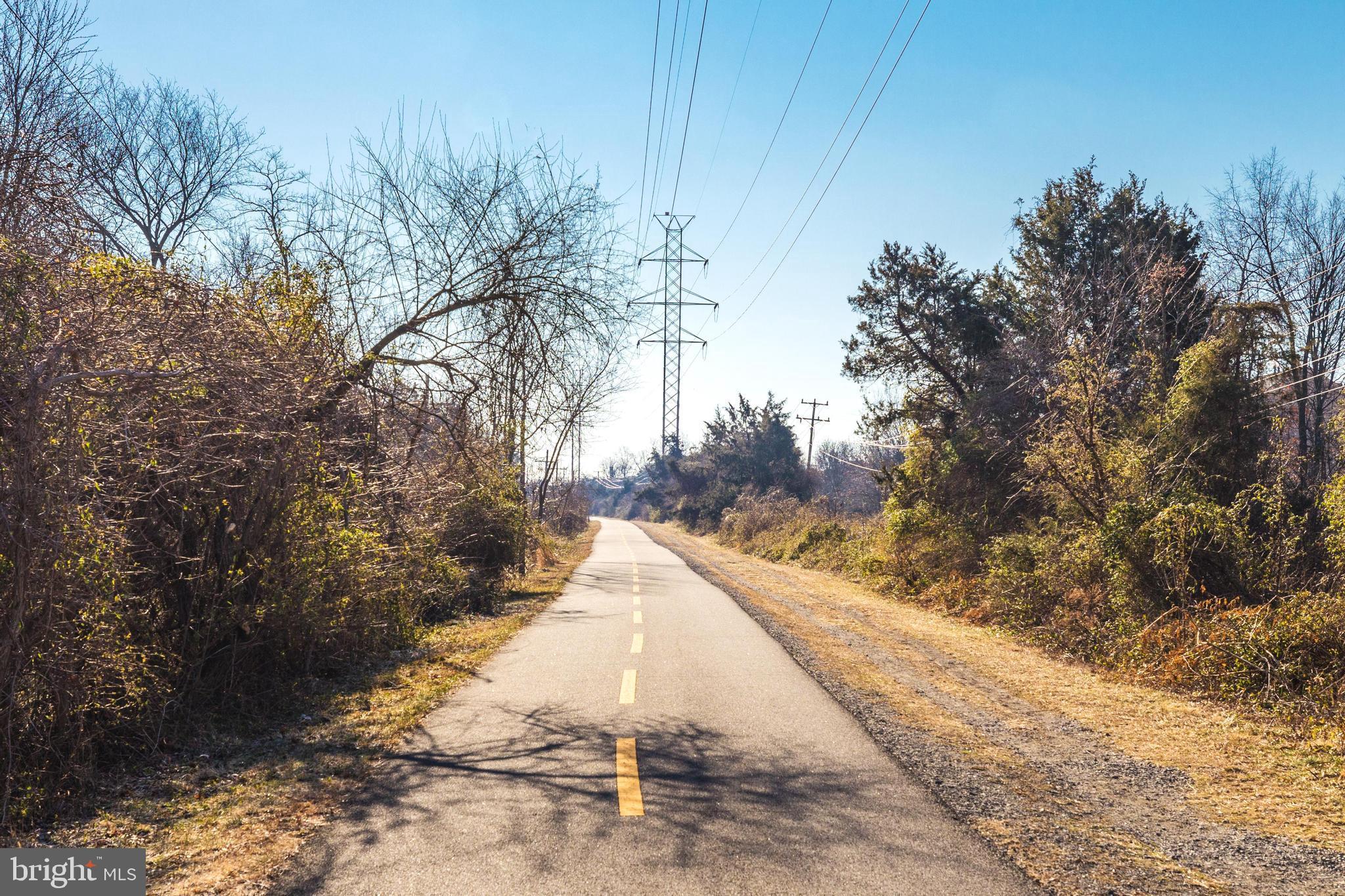 TRAILSIDE - Residential Lease