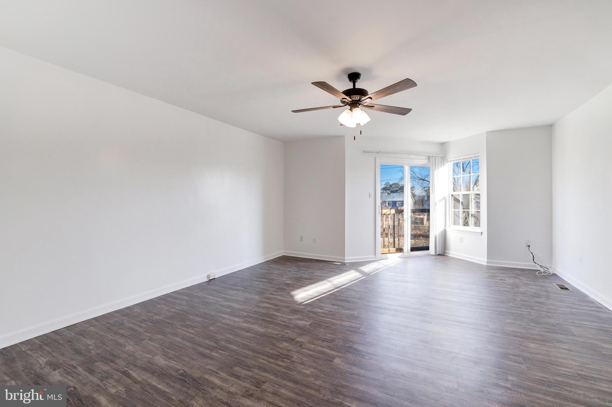 TRAILSIDE - Residential Lease