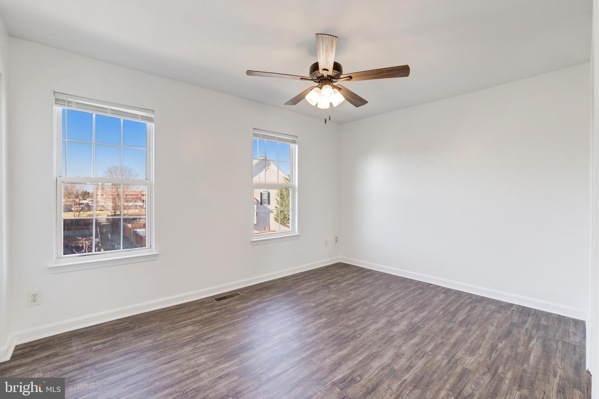 TRAILSIDE - Residential Lease