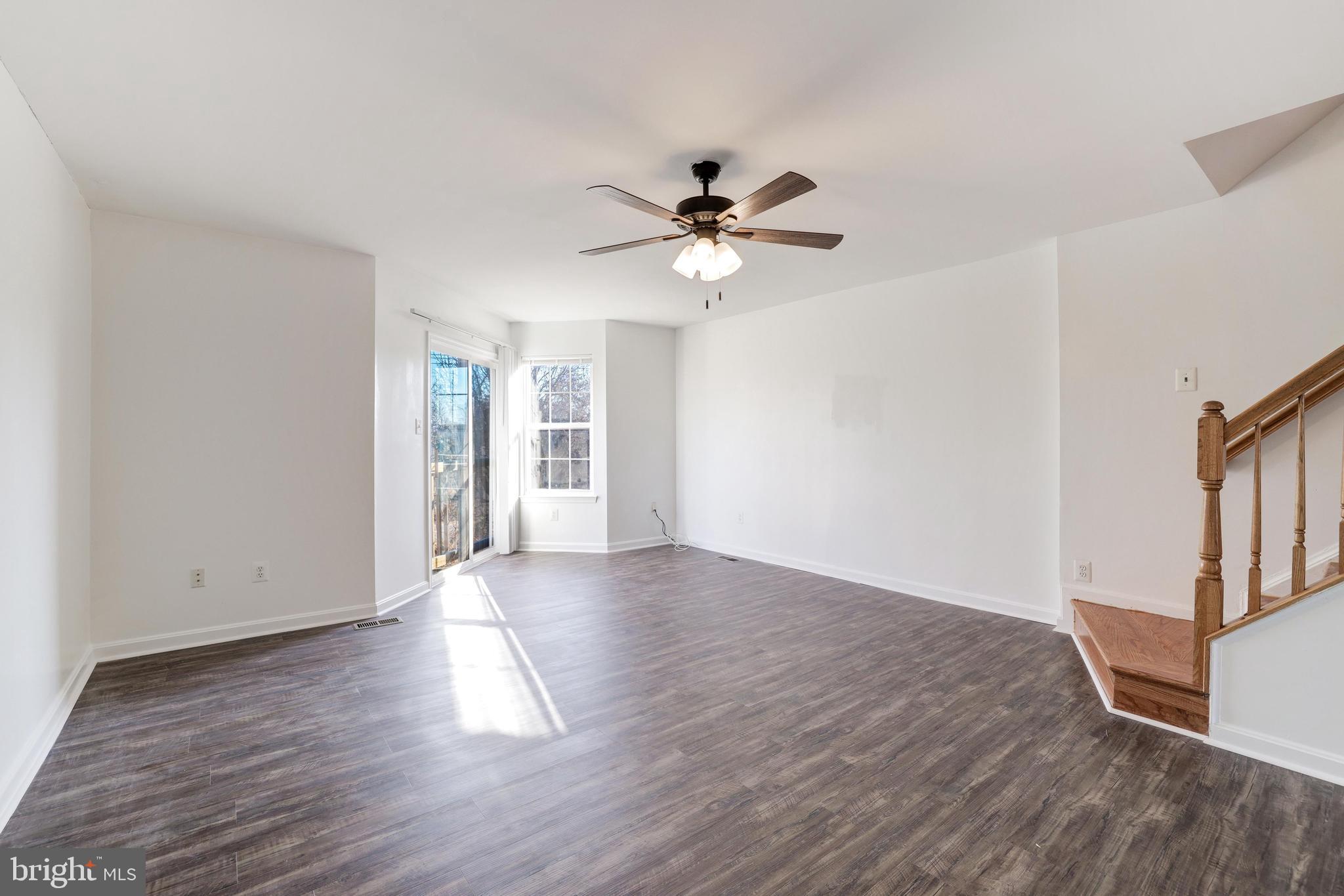 TRAILSIDE - Residential Lease