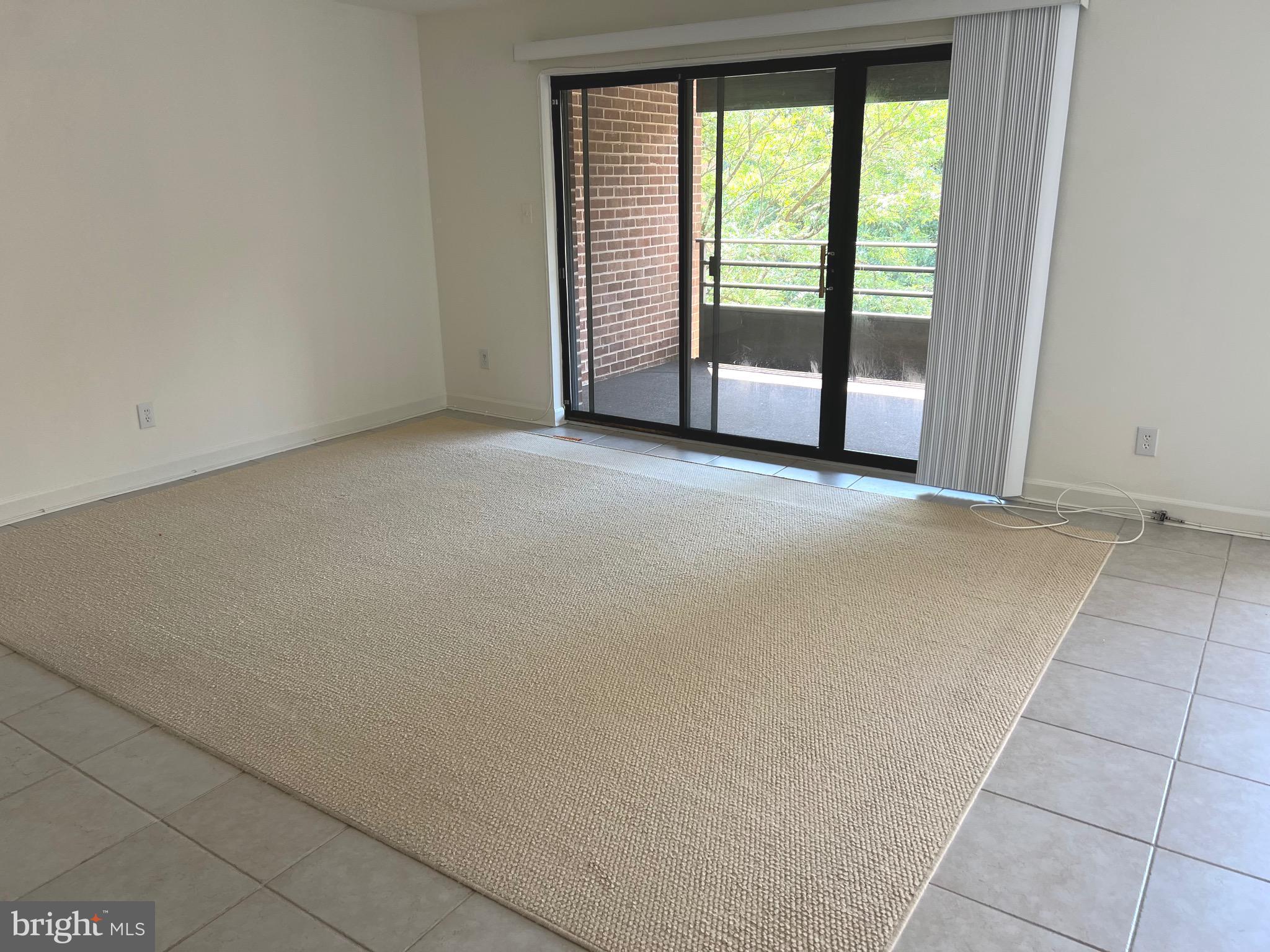 TOWSONGATE - Residential Lease