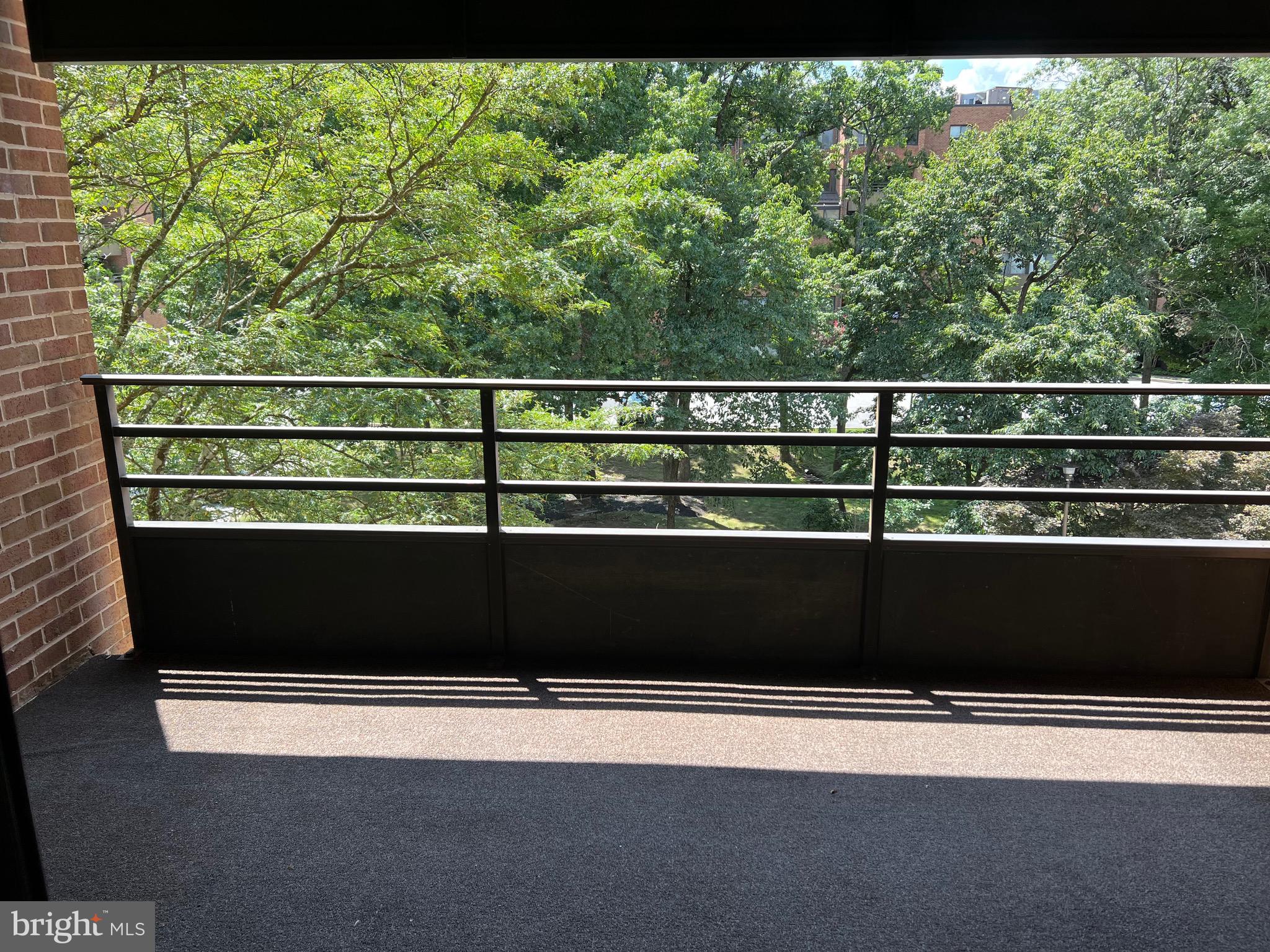 TOWSONGATE - Residential Lease