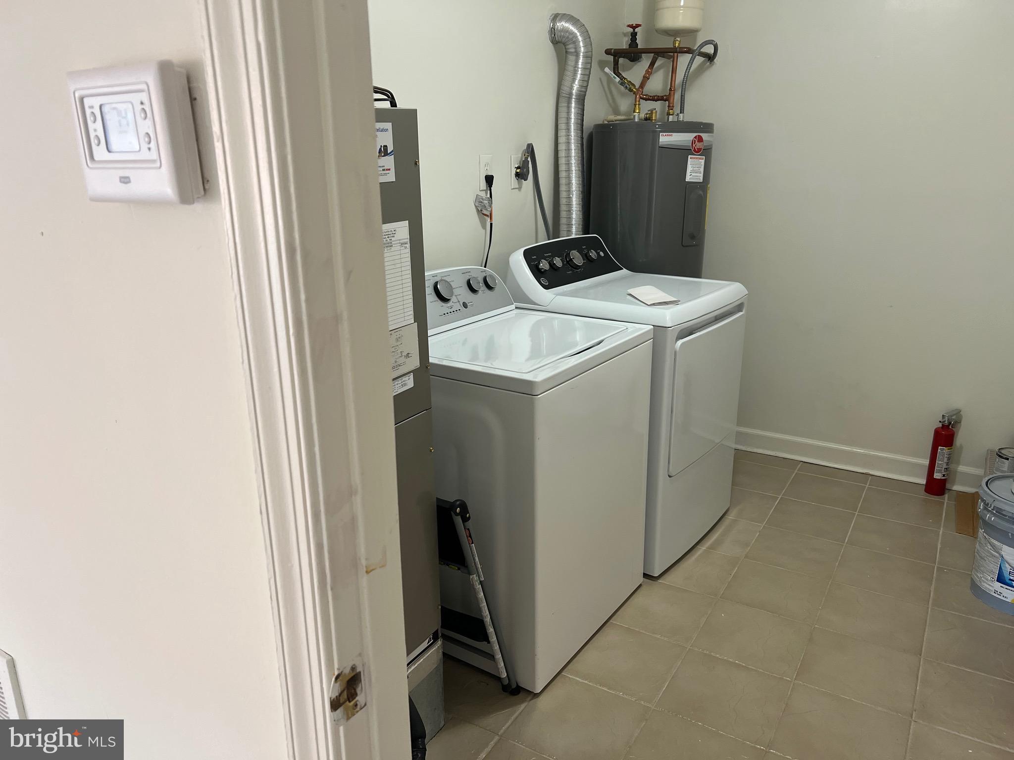 TOWSONGATE - Residential Lease