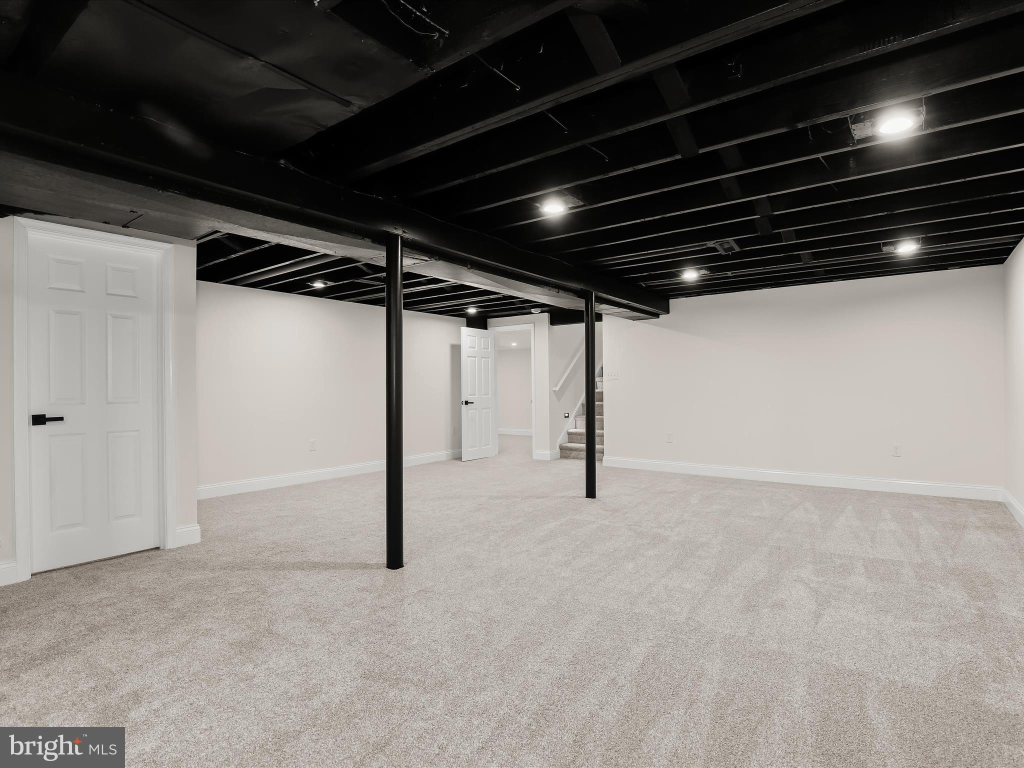 KINGS POINT - Residential