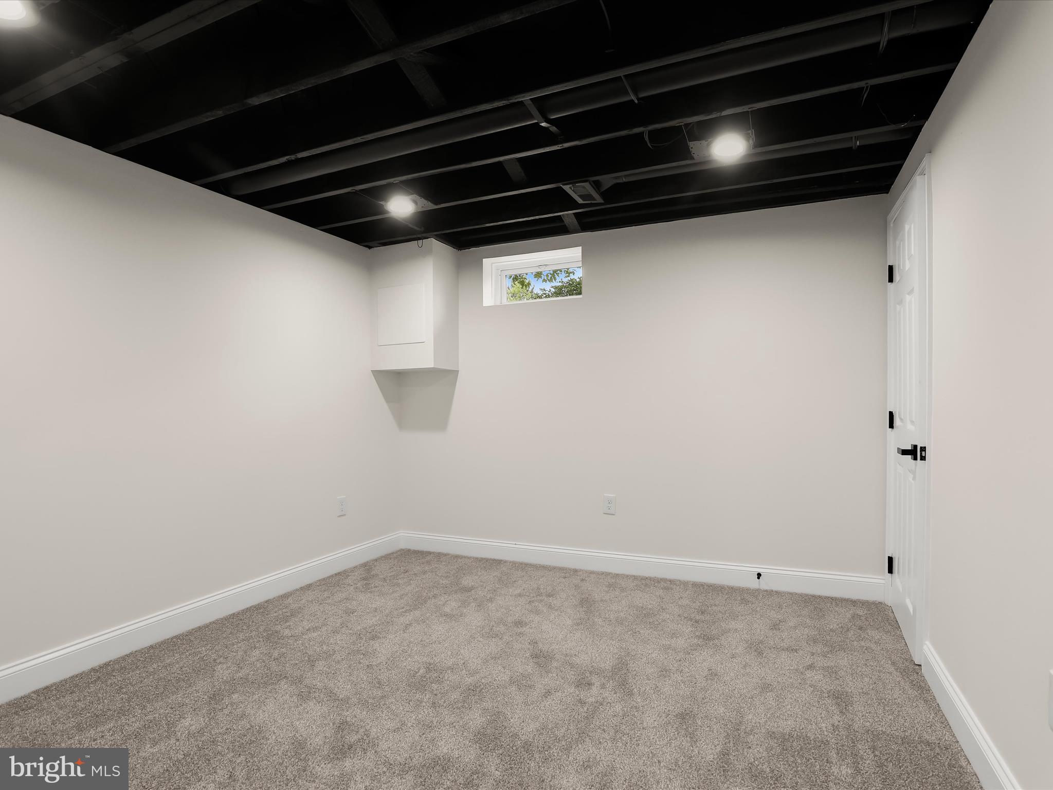 KINGS POINT - Residential