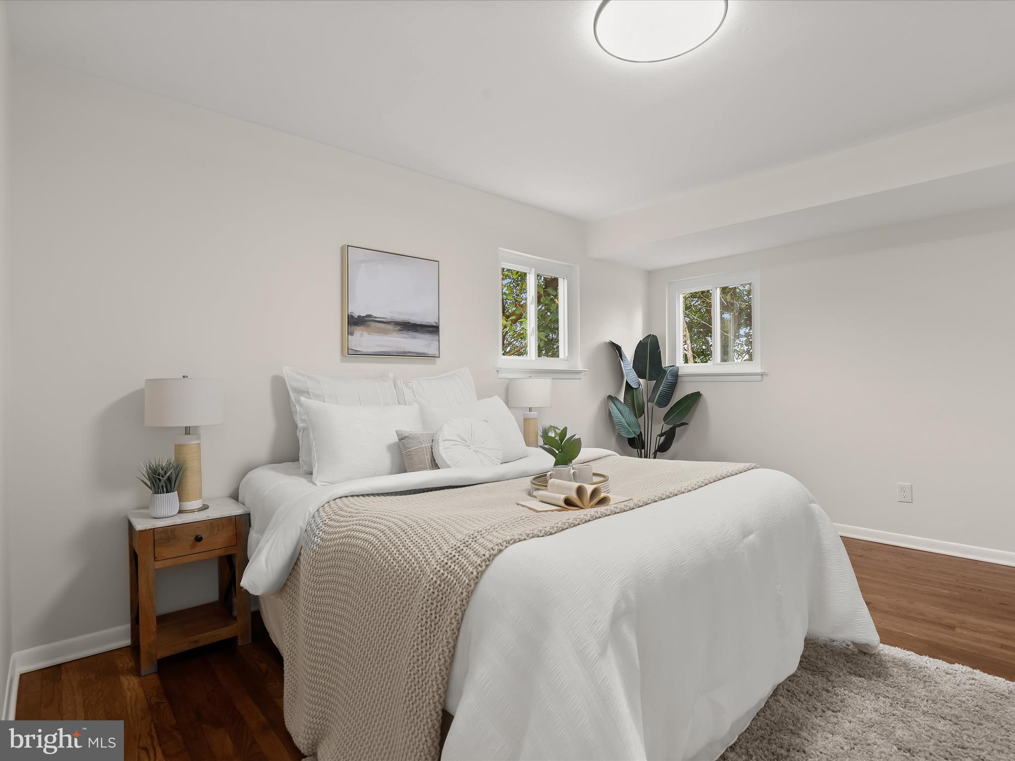 KINGS POINT - Residential