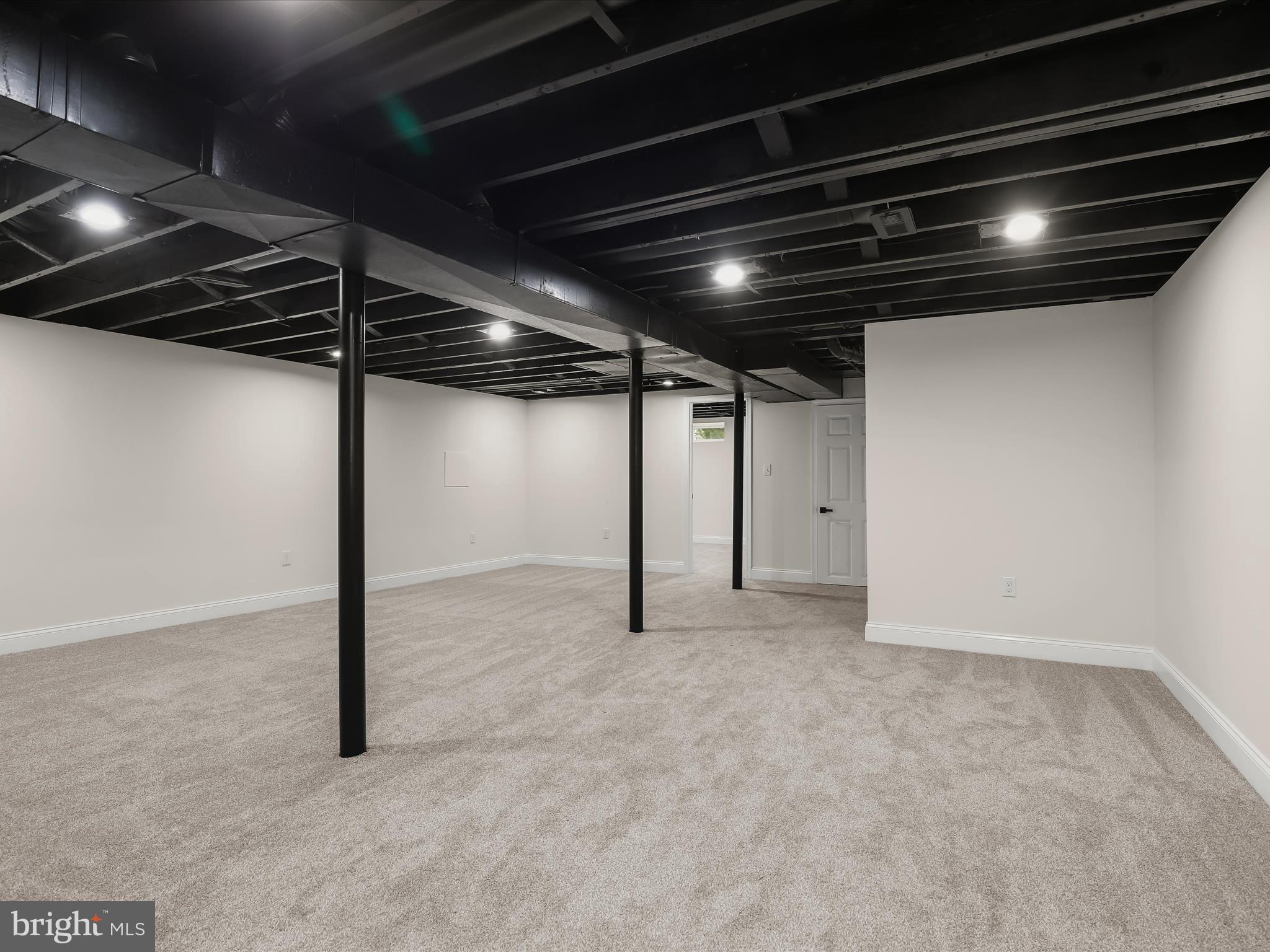 KINGS POINT - Residential