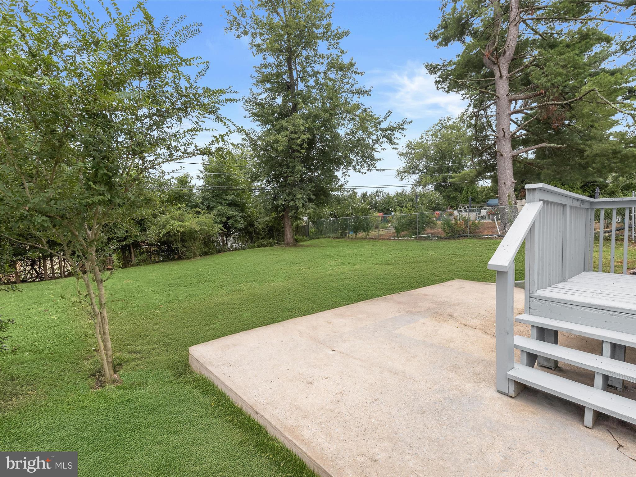 KINGS POINT - Residential