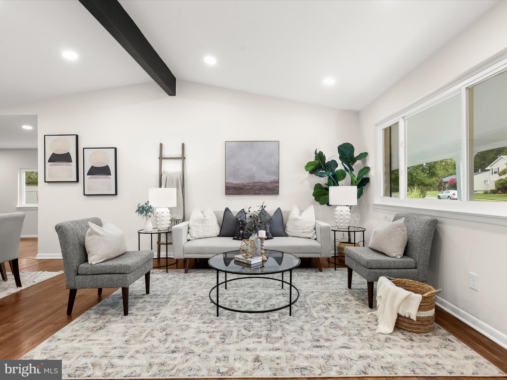 KINGS POINT - Residential