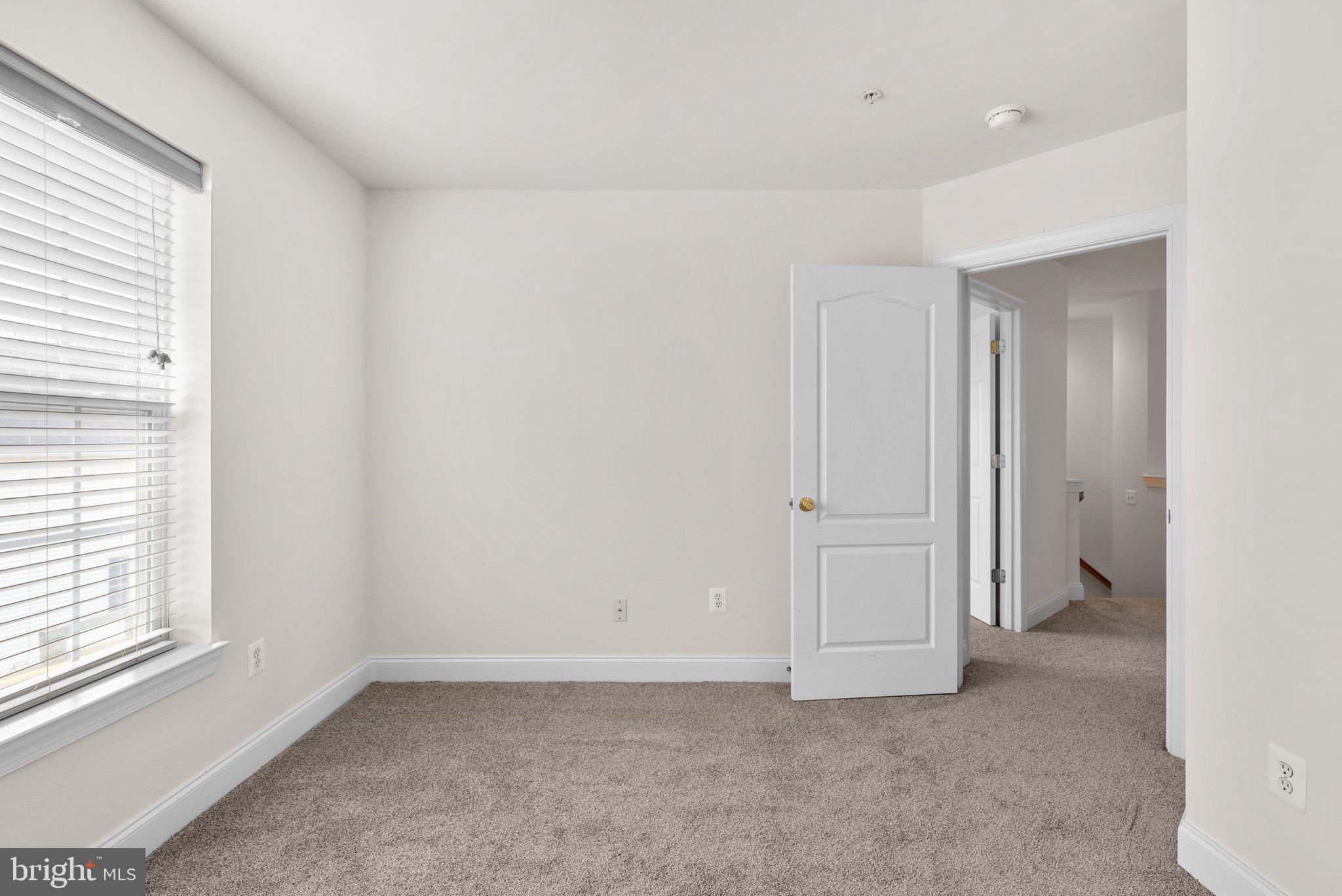 QUINCE ORCHARD PARK - Residential