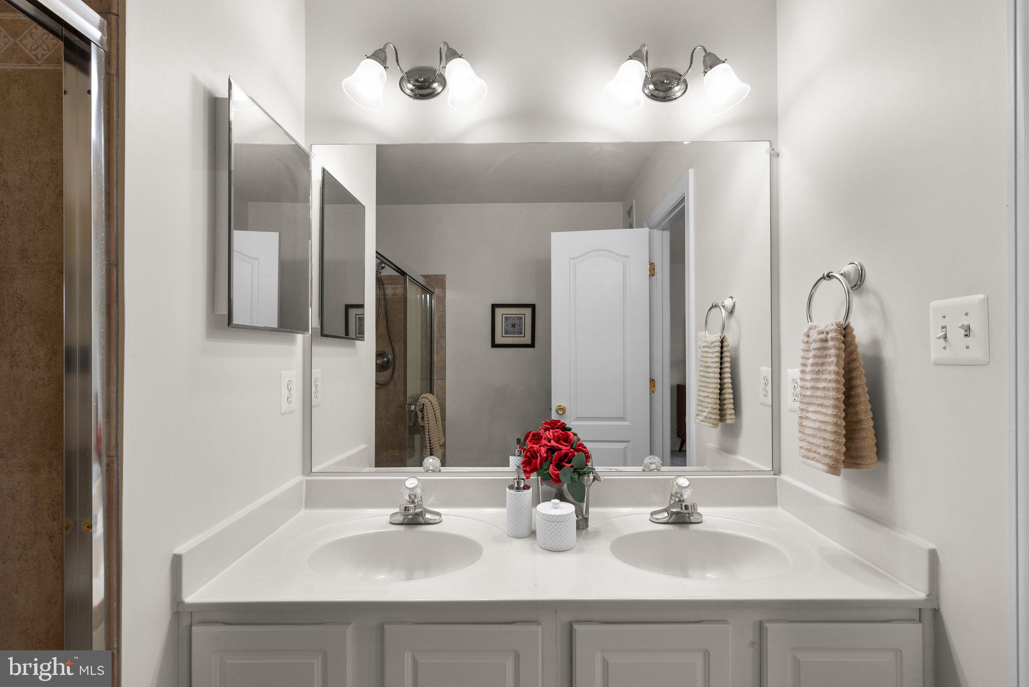 QUINCE ORCHARD PARK - Residential