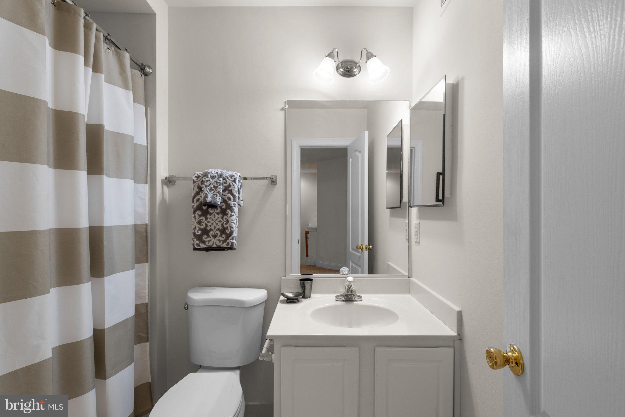 QUINCE ORCHARD PARK - Residential