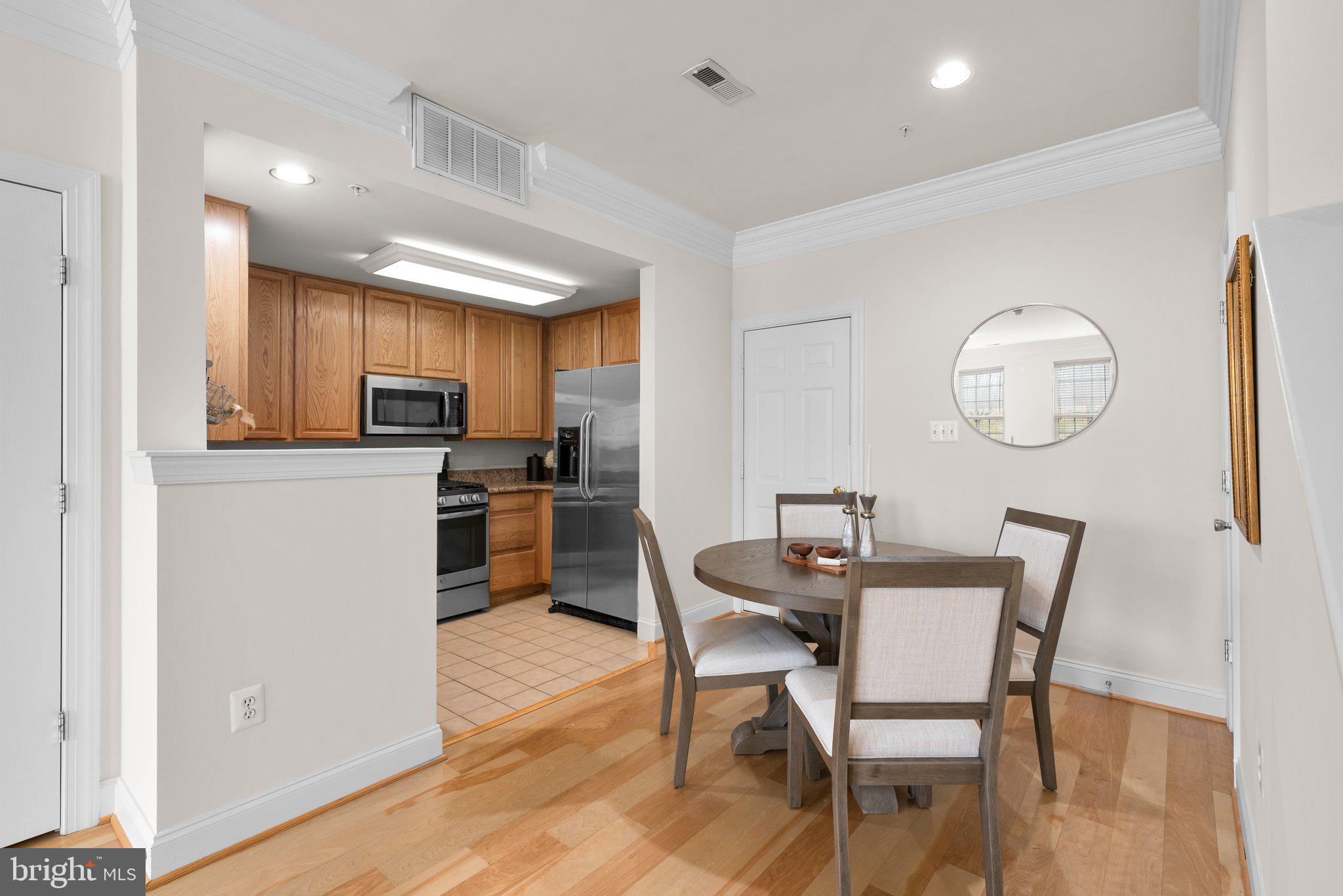 QUINCE ORCHARD PARK - Residential