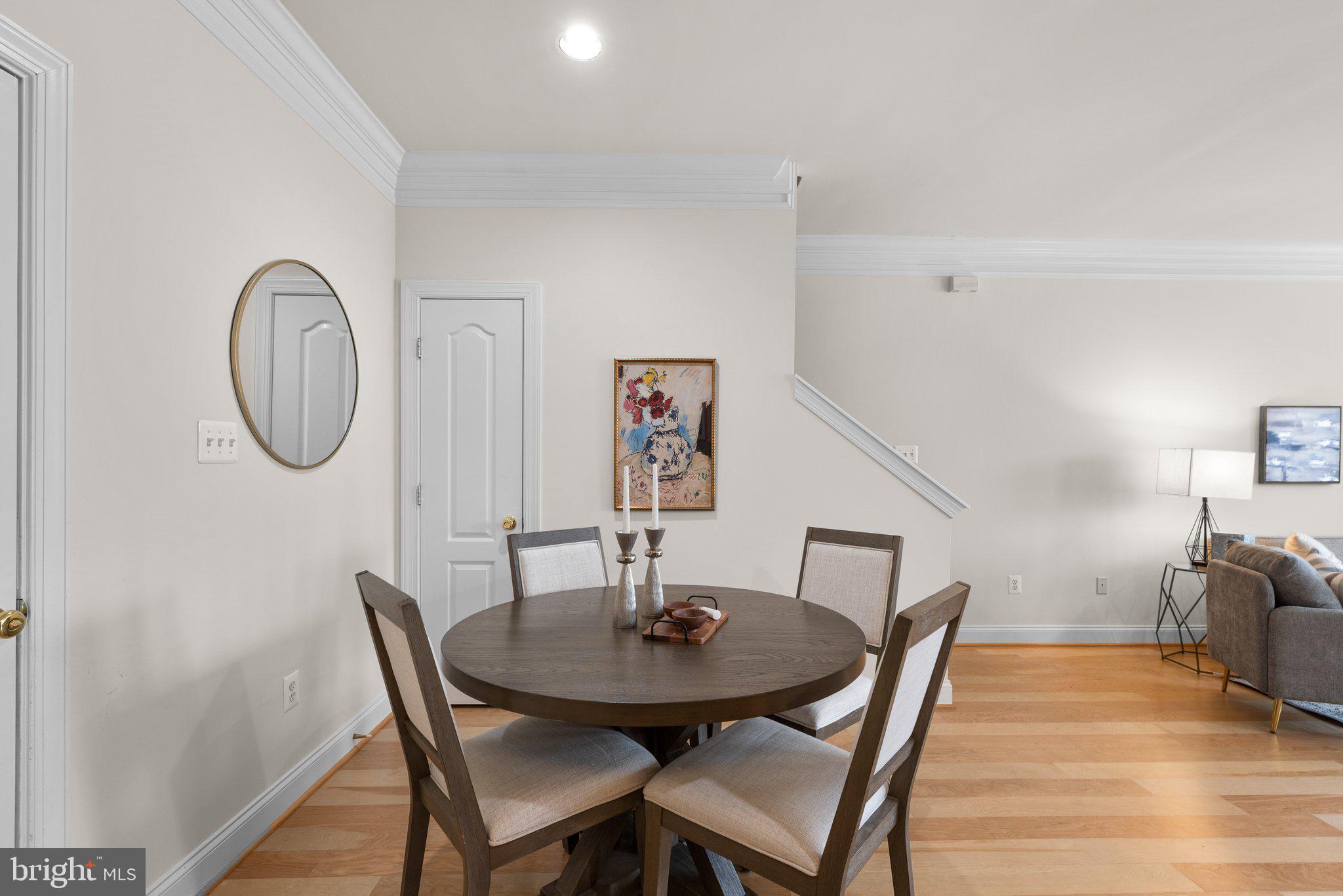 QUINCE ORCHARD PARK - Residential