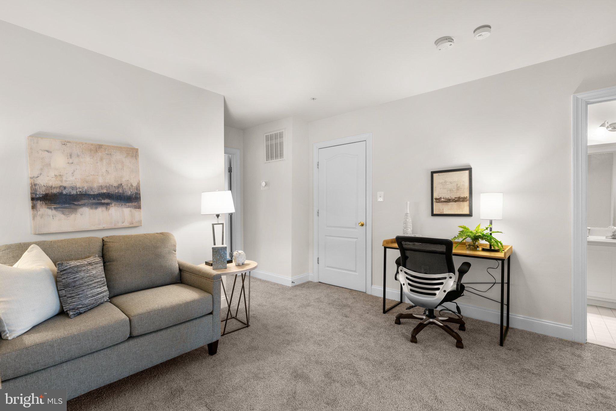 QUINCE ORCHARD PARK - Residential